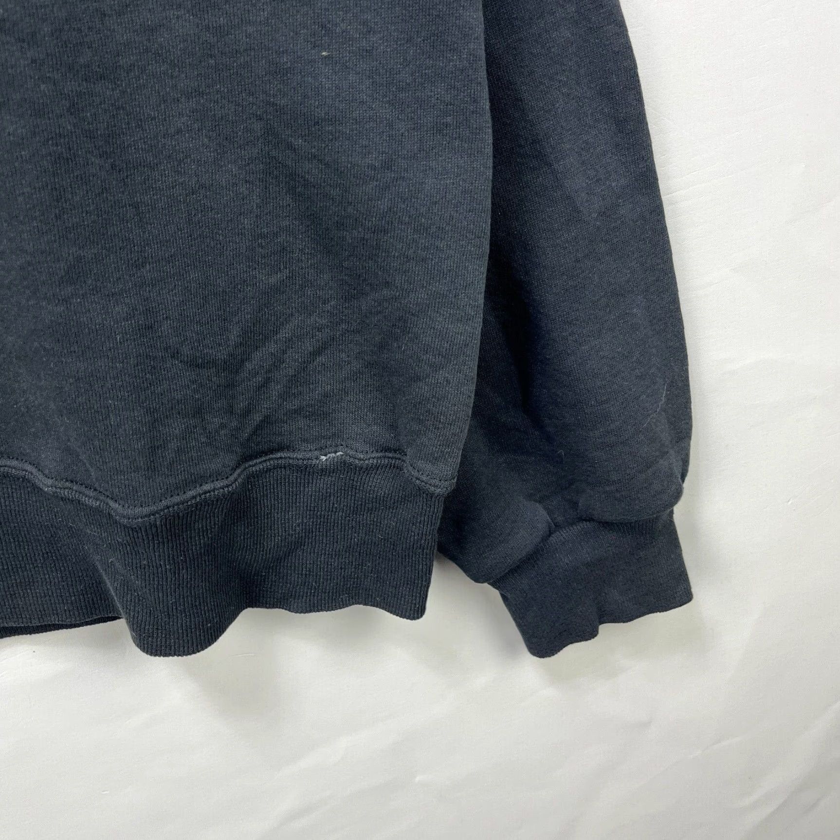 Russell Athletic VINTAGE Russell Athletic Sweatshirt Shirt Black L Mens 90s Sun Faded Pullover Size US L / EU 52-54 / 3 - 3 Thumbnail