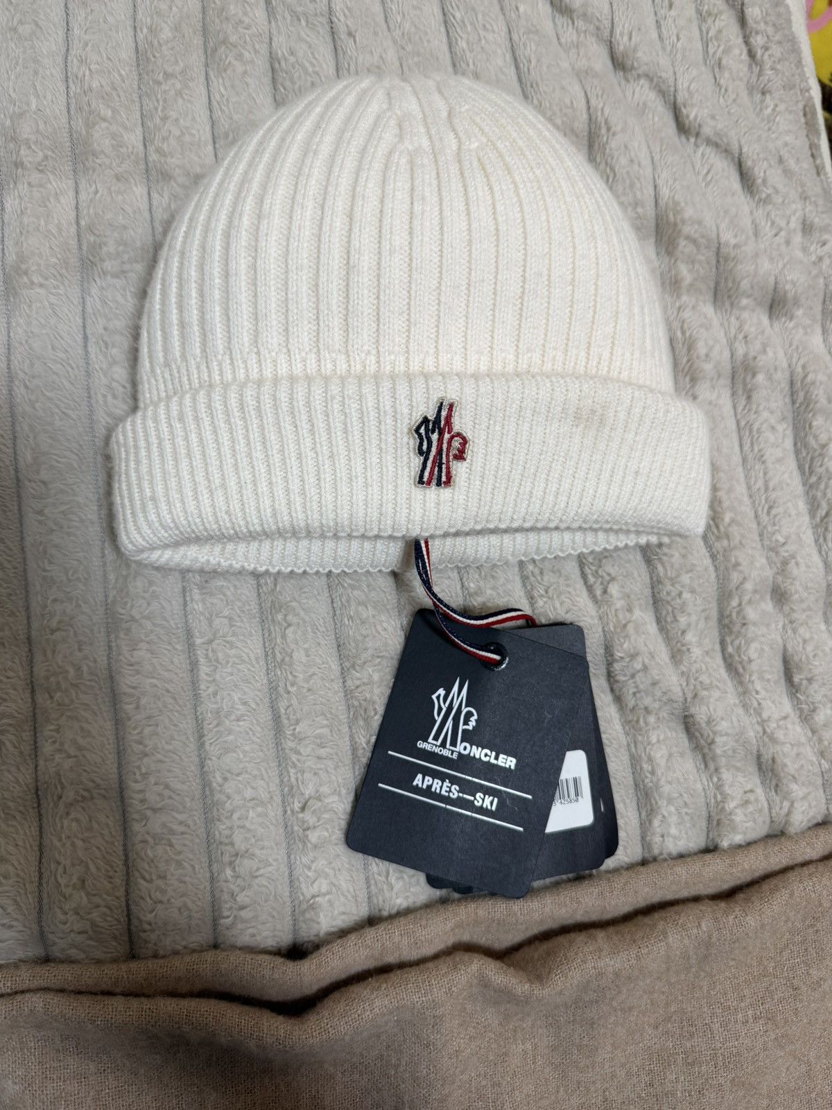 Moncler Grenoble Knitted beanie