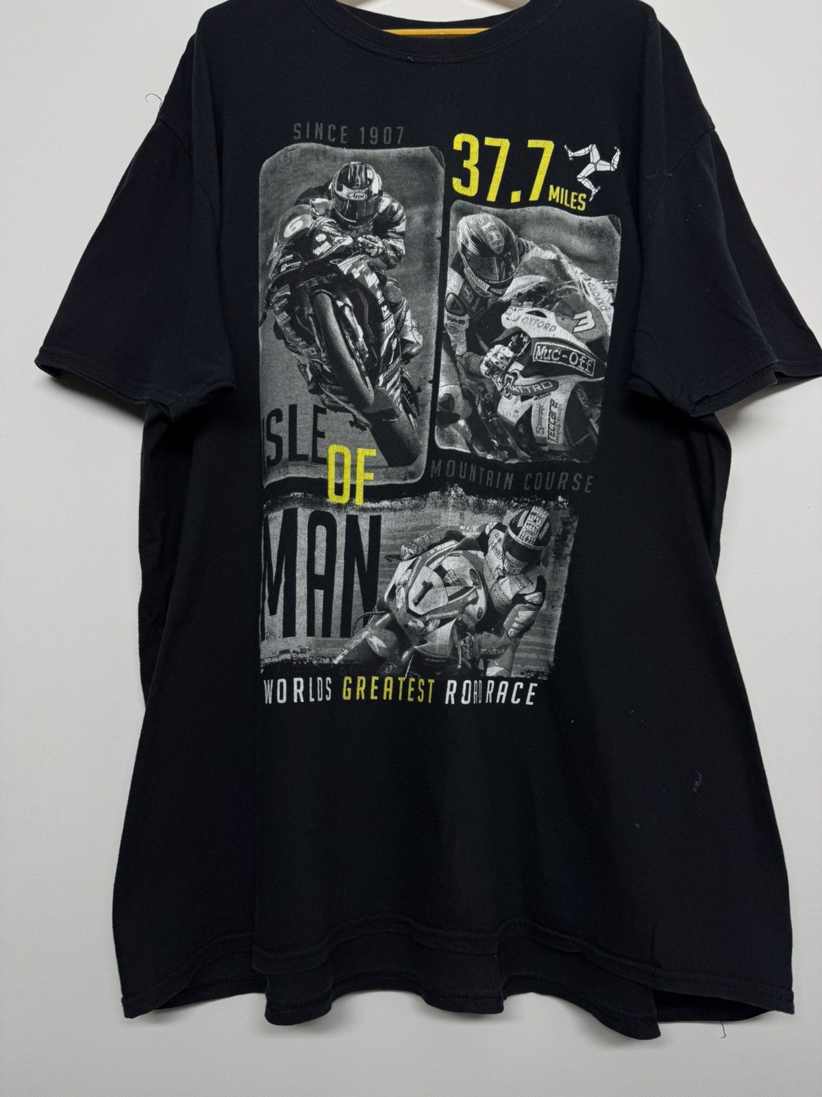 Gildan Vintage Y2k Isle of Man Course printed T Shirt Size US XL / EU 56 / 4 - 9 Thumbnail