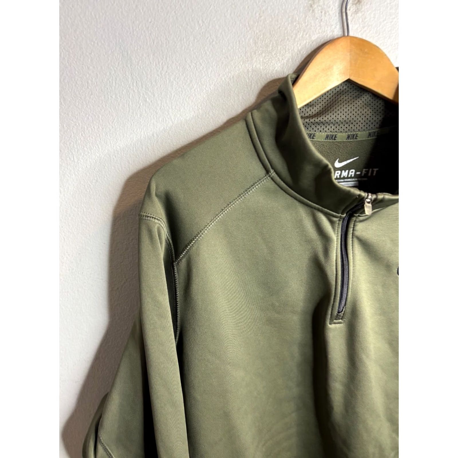 Nike Nike Sweatshirt Mens XL Green 1/4 Zip Fleece Lined Therma Fit Nike Sportswear Pullover Long Sleeve Zip Size US XL / EU 56 / 4 - 2 Thumbnail