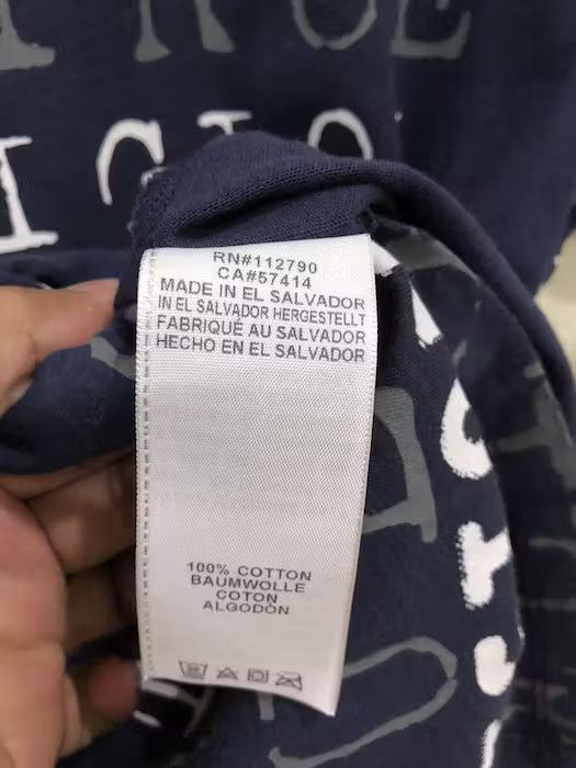 True Religion True Riligion Overprint Tshirt Size US S / EU 44-46 / 1 - 6 Thumbnail