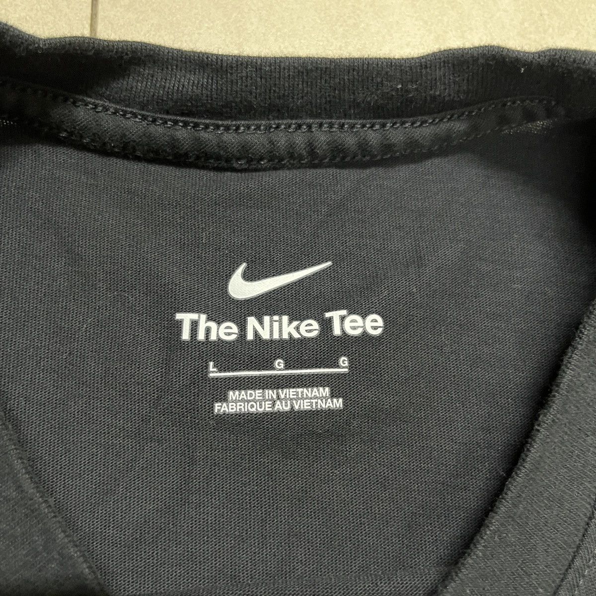 Nike Nike Neon Graphic T Shirt Size US M / EU 48-50 / 2 - 4 Thumbnail
