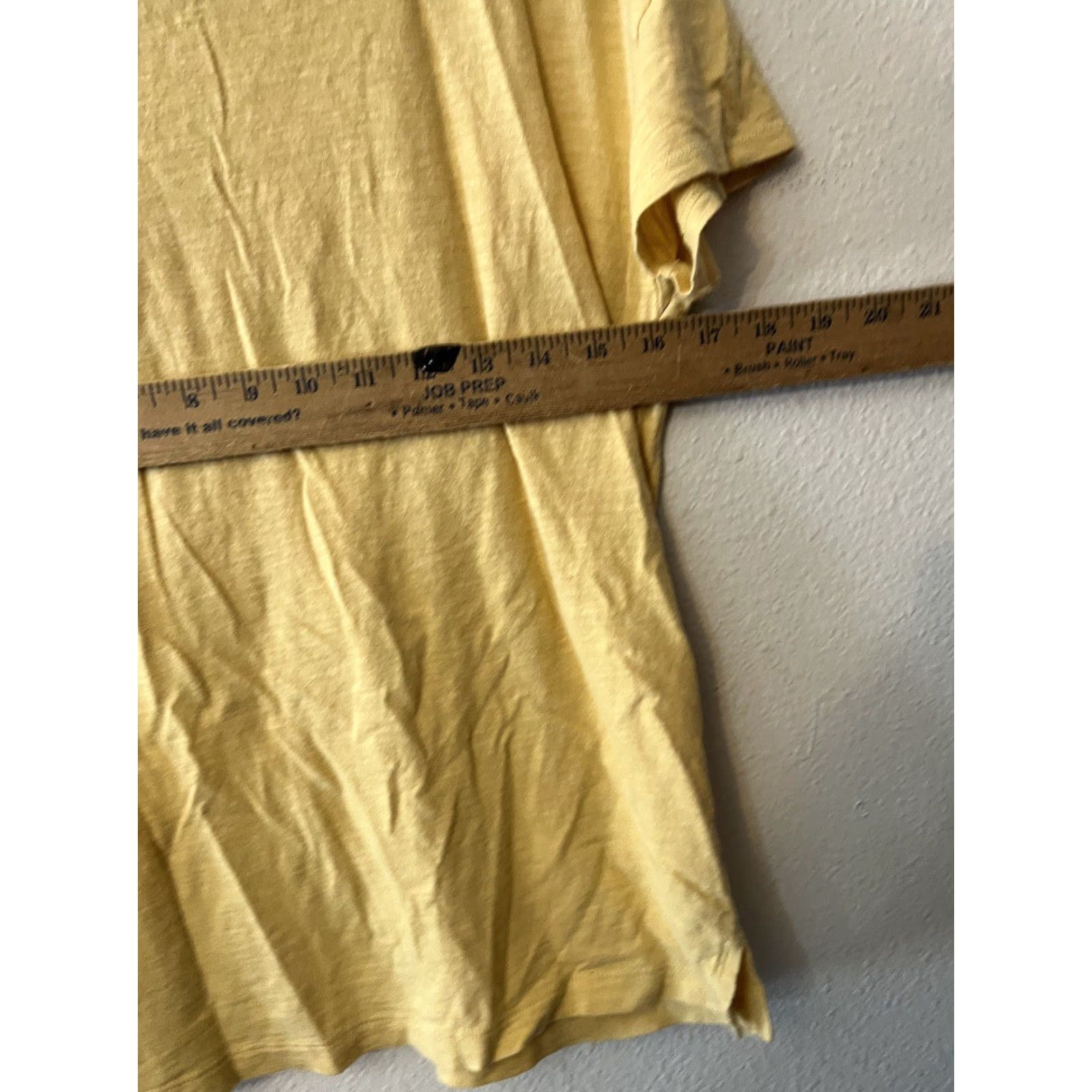 Abercrombie & Fitch Abercrombie & Fitch Womens Round Neck T-Shirt Short Sleeve Yellow Pocket Size S Size S / US 4 / IT 40 - 5 Thumbnail