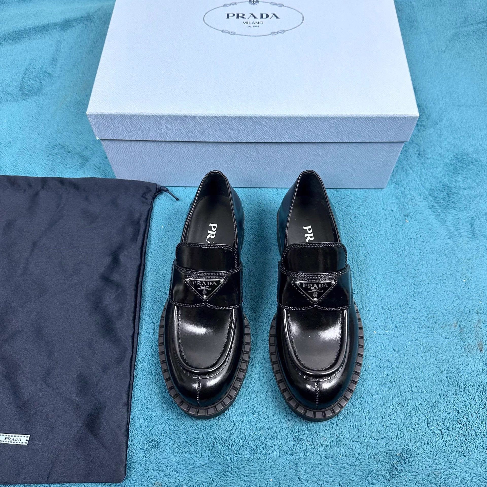 Prada Prada Leather Loafers Black Size 35 Size US 5 / IT 35 - 1 Thumbnail