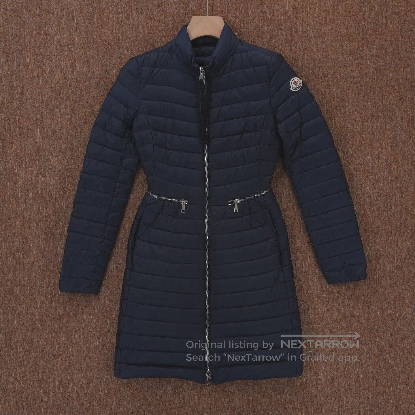 Moncler Moncler size0 AGATELON Series: Black, long-sleeved, waist-t Size XS / US 0-2 / IT 36-38 - 1 Thumbnail