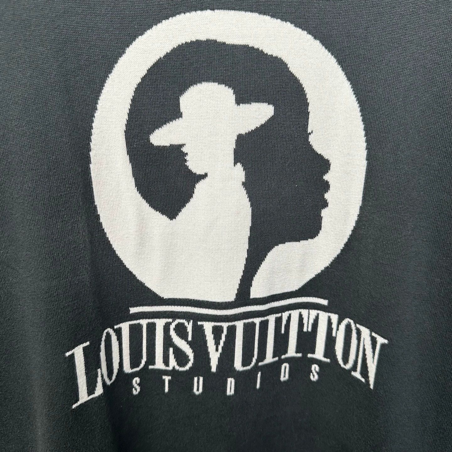 Louis Vuitton louis vuitton short sleeve logo t-shirt Size US S / EU 44-46 / 1 - 5 Thumbnail
