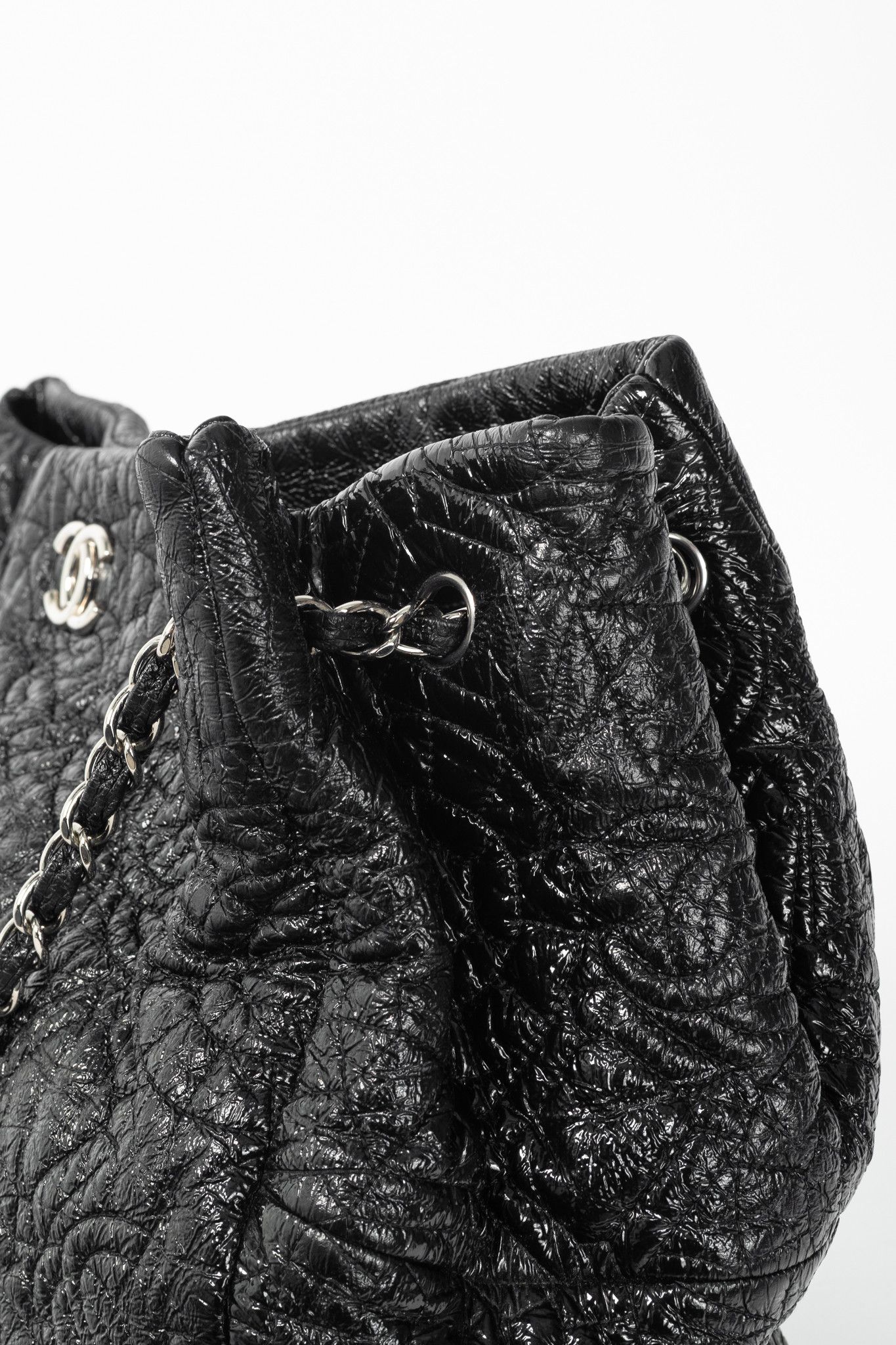 Chanel Chanel Graphic Edge Black Shiny Vinyl Quilted Tote Size ONE SIZE - 9 Thumbnail