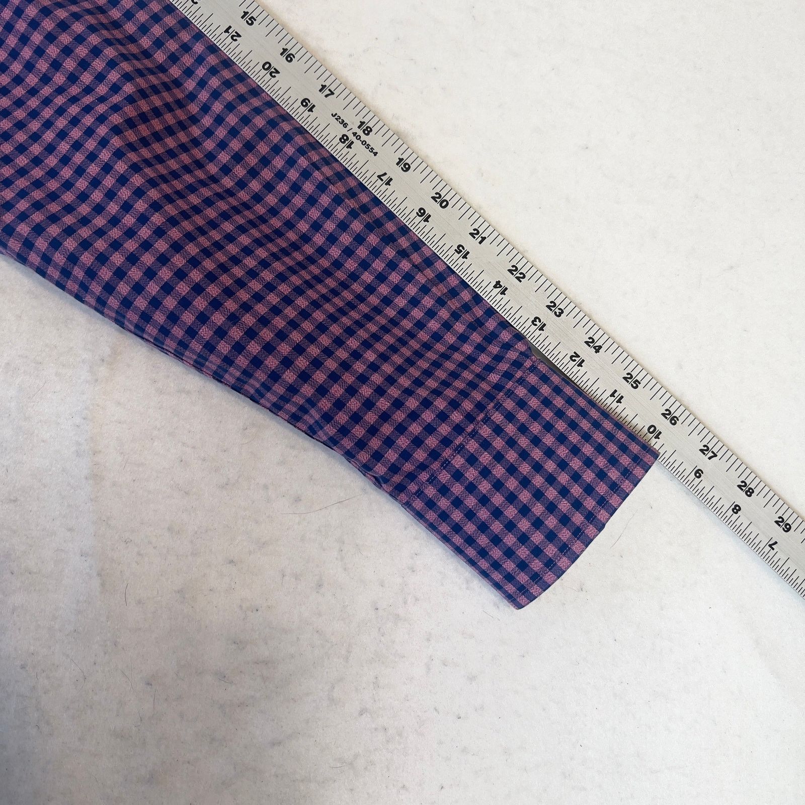 David Donahue David Donahue Button Shirt Men XL Purple Blue Premium Cotton Size US XL / EU 56 / 4 - 4 Thumbnail