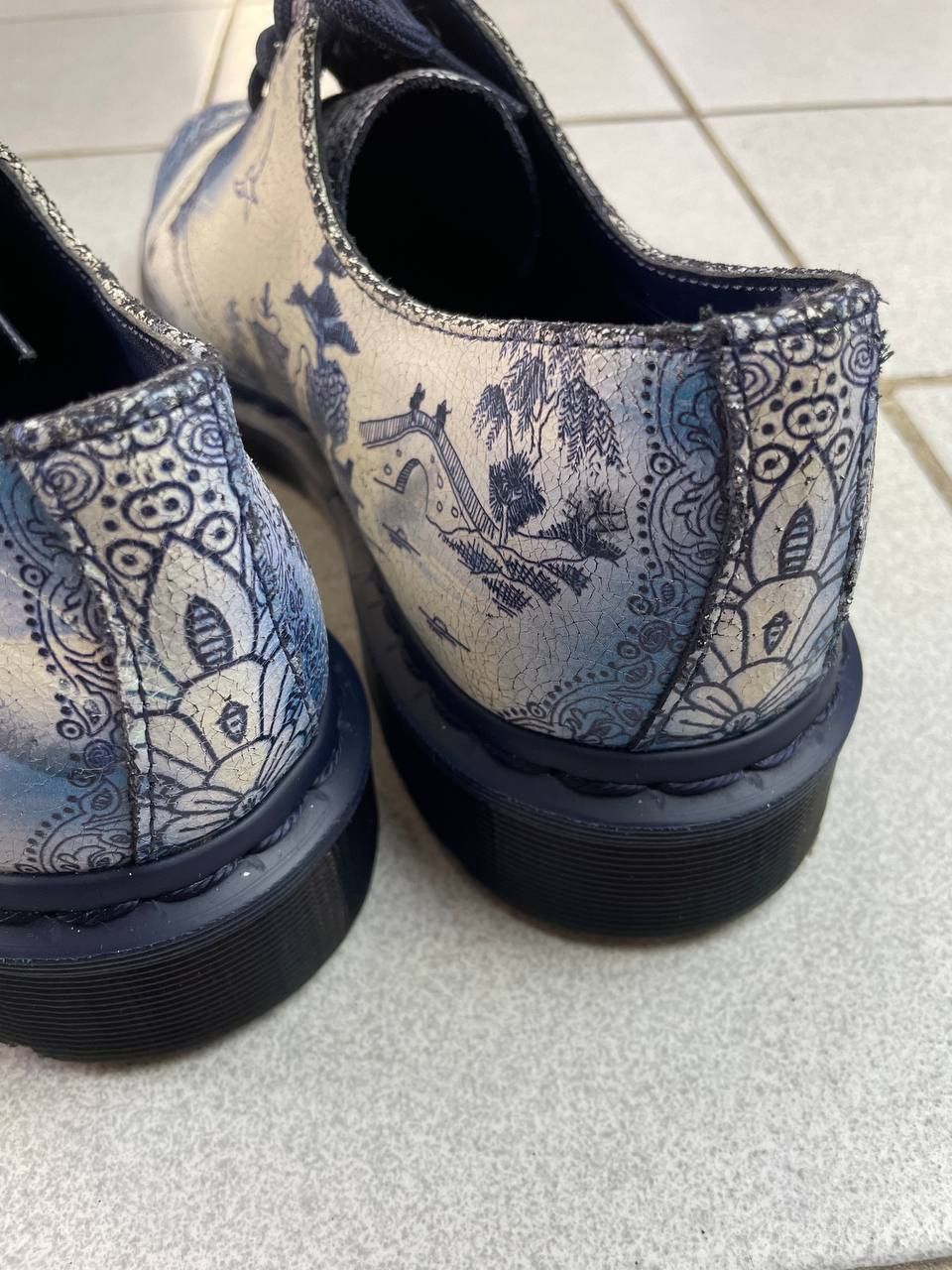 Dr. Martens Dr. Martens 1461 Willow Cristal Suede Size US 6 / EU 39 - 6 Thumbnail