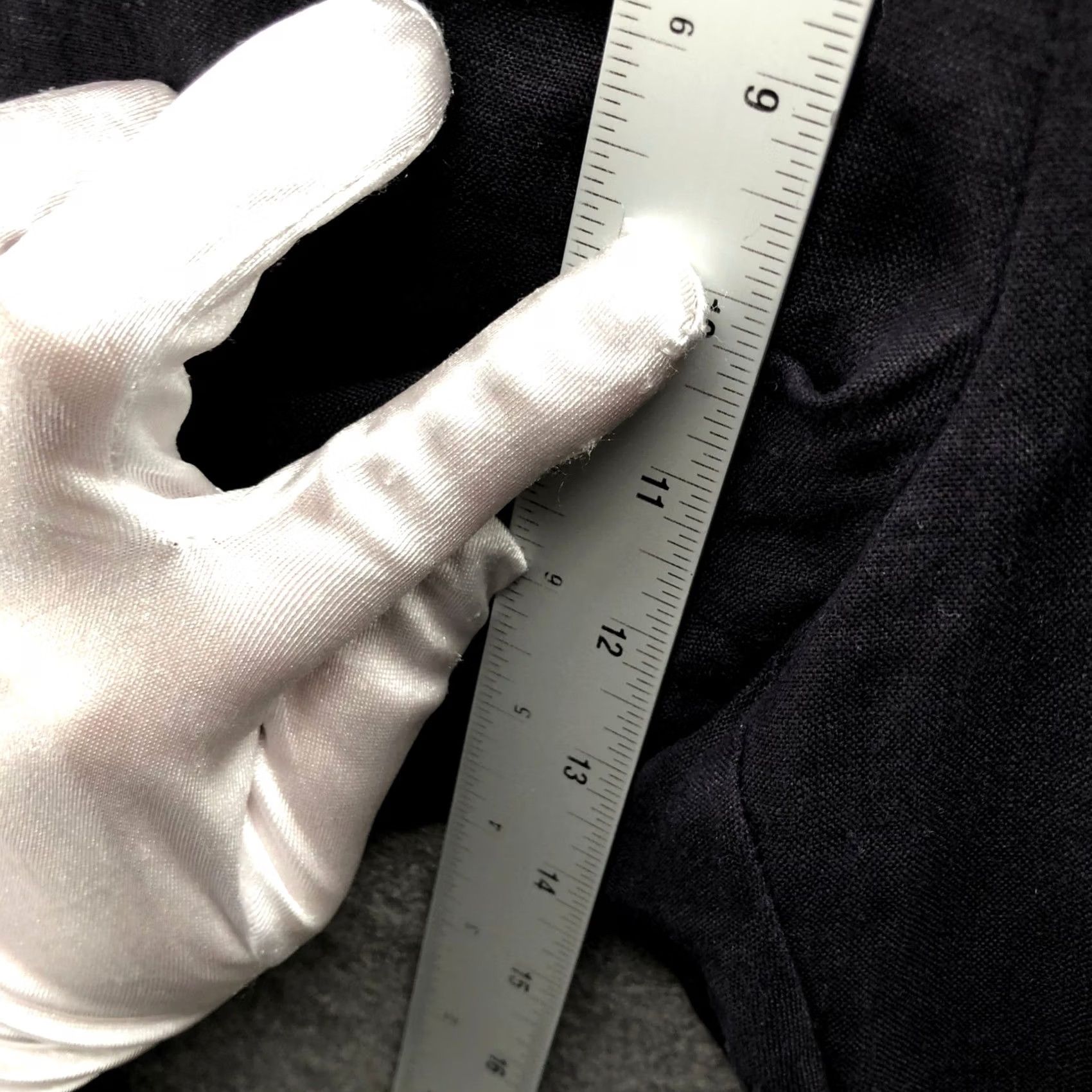 H&M VINTAGE? No - (Incorrect) Size US 36 / EU 52 - 6 Thumbnail