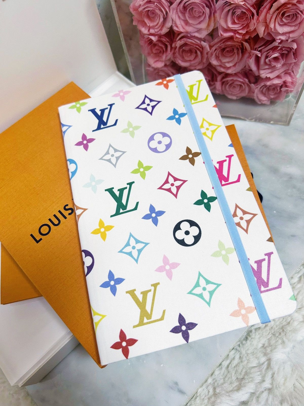 Louis Vuitton Authentic Louis Vuitton x Murakami 2025 Multicolor Notebook Size ONE SIZE - 1 Thumbnail