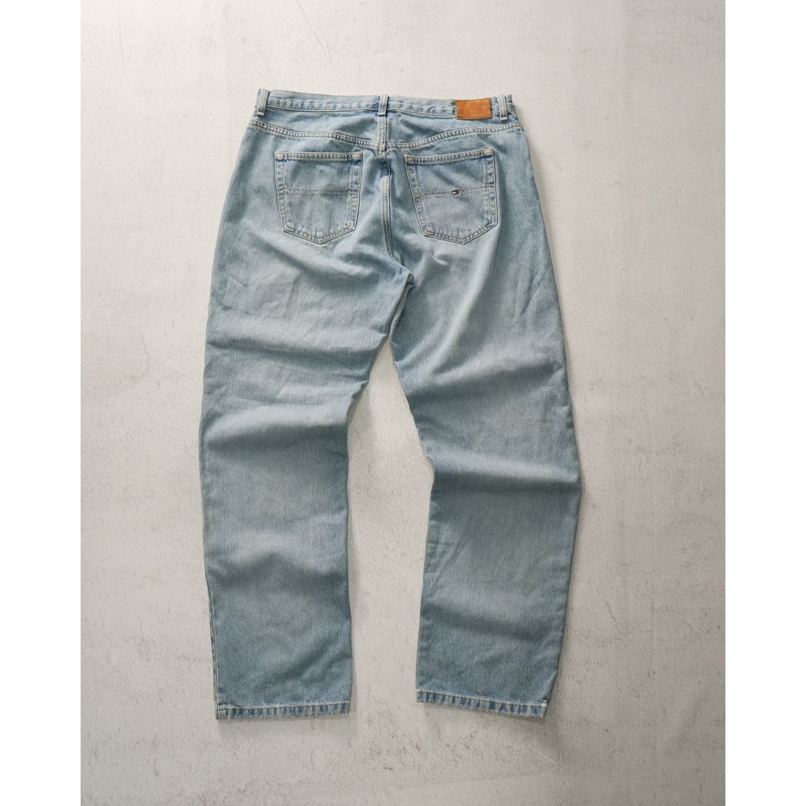 Tommy Hilfiger Vintage 00s Tommy Hilfiger Leg Jeans - Women's 36Wx32L Size 36" / US 14 / IT 50 - 2 Thumbnail