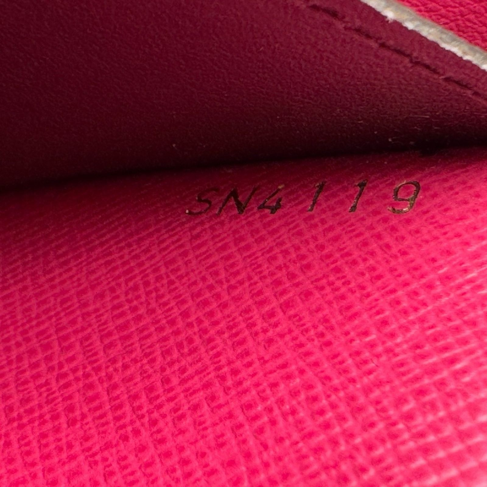 Louis Vuitton Louis Vuitton Emilie Bloom Pink Fuchsia Monogram Wallet Size ONE SIZE - 10 Thumbnail