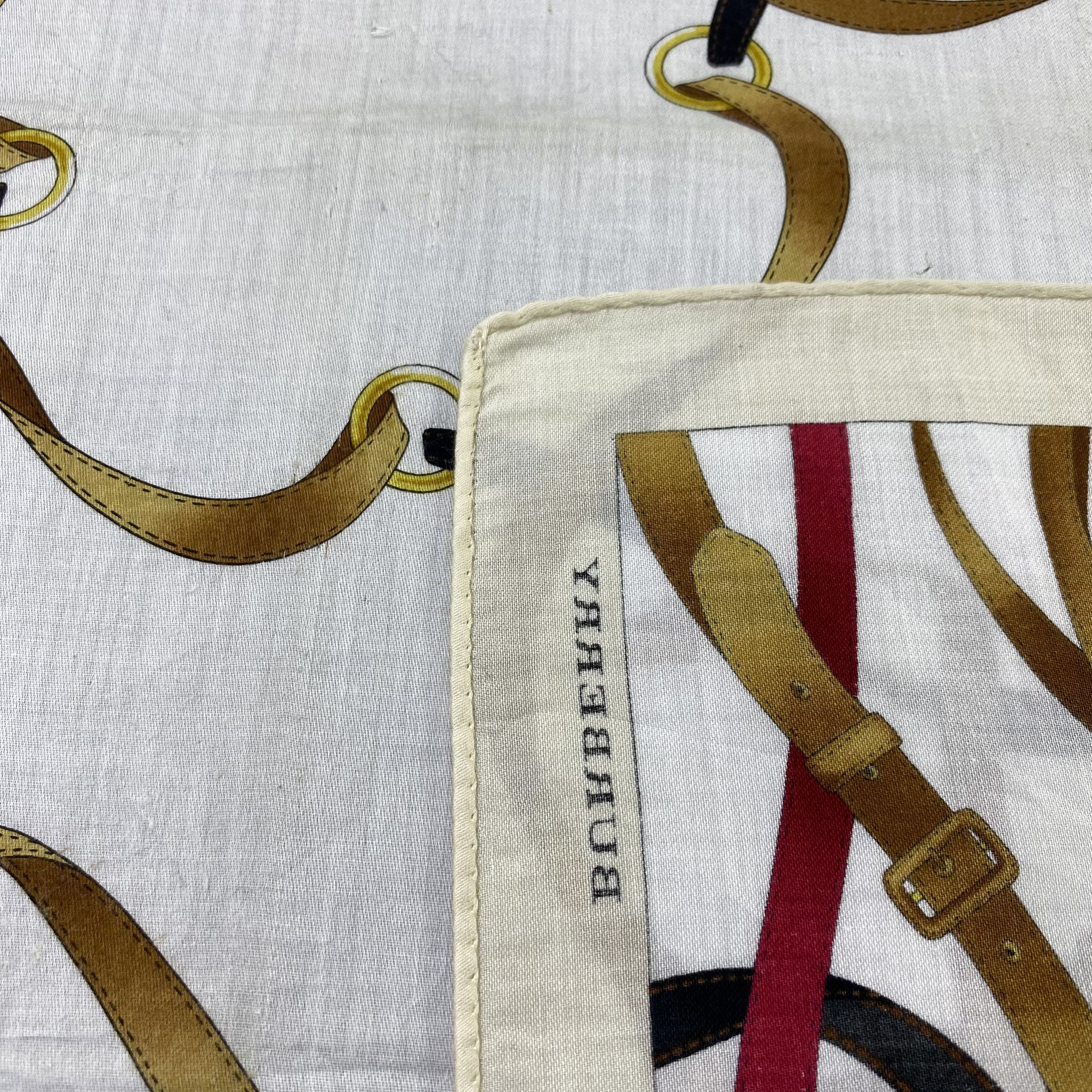 Burberry Burberry Handkerchief Neckerchief Bandana-B1742 Size ONE SIZE - 6 Thumbnail