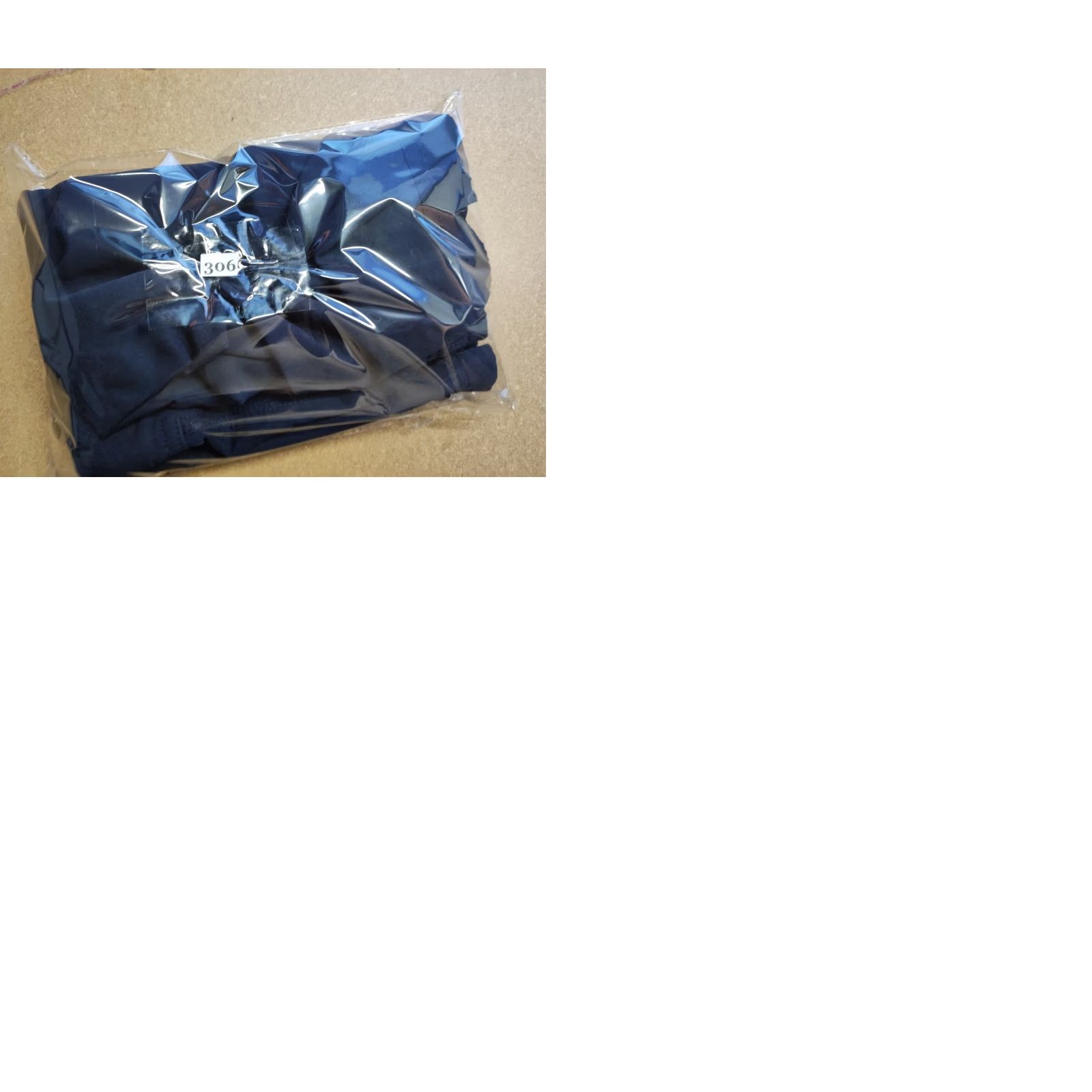 Oakley Oakley Mens Shorts Size L Blue Trunks Drawstring Bermuda Regular Inseam 6 in Lightweight Breathable Casual Holiday Size US 36 / EU 52 - 11 Thumbnail