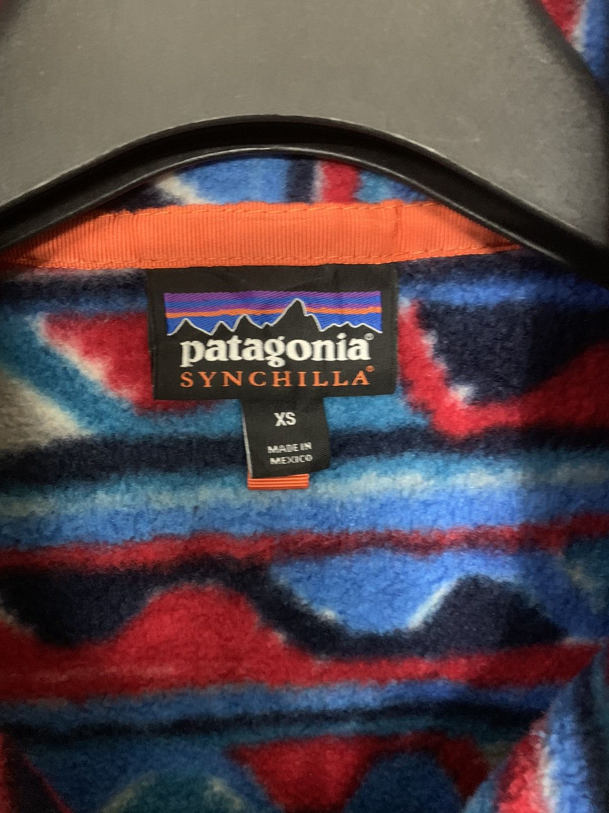 RARE PATAGONIA SYNCHILLA SMALL LOGO SINGLE POCKET FLEECE