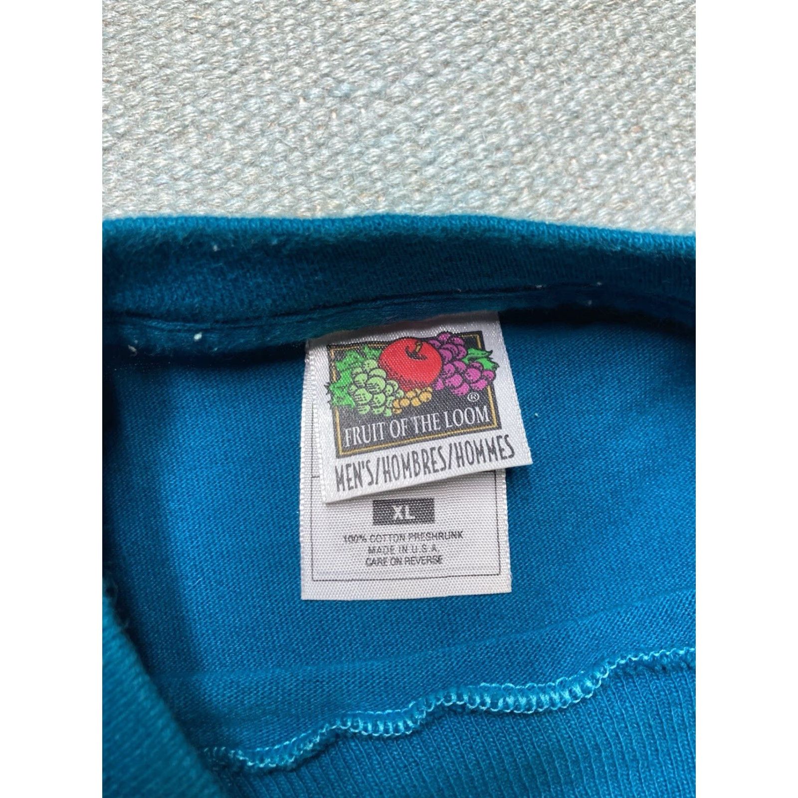 Fruit Of The Loom VINTAGE 90s Fruit of the Loom T-Shirt Teal Blue Cotton XL Single Stitch Men Gross? Size US XL / EU 56 / 4 - 4 Thumbnail
