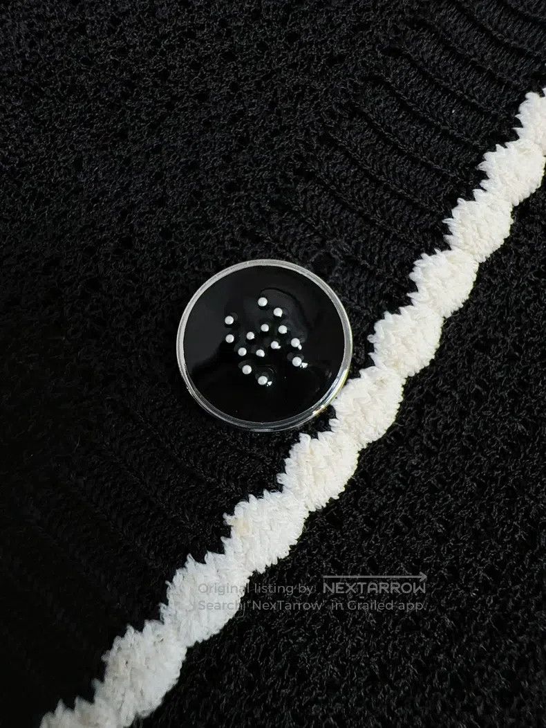 Chanel Chanel 24B black and white lace knitted cardigan coat Size XS / US 0-2 / IT 36-38 - 4 Thumbnail