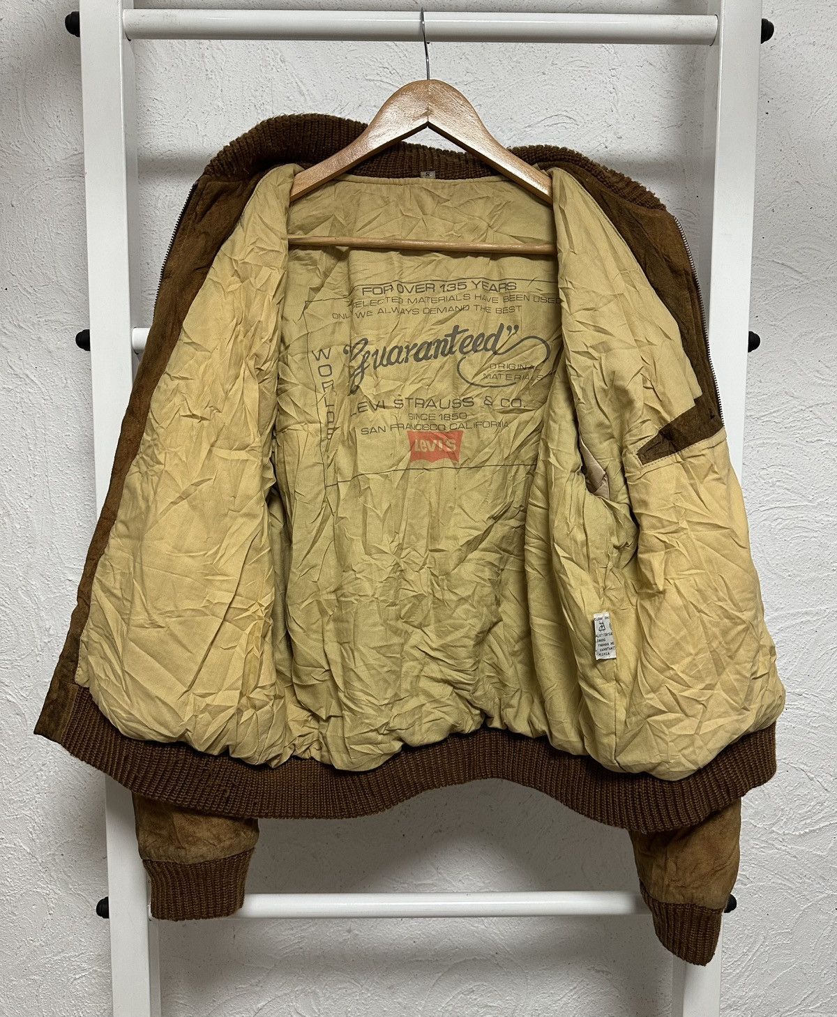 Levi's Levi’s Vintage Leather Bomber Jacket Size S 90s Size US S / EU 44-46 / 1 - 8 Thumbnail