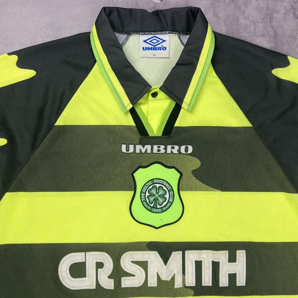 Umbro Rare! Celtic 1996/97 Umbro Soccer Jersey Shirt Vintage Size US XL / EU 56 / 4 - 5 Thumbnail