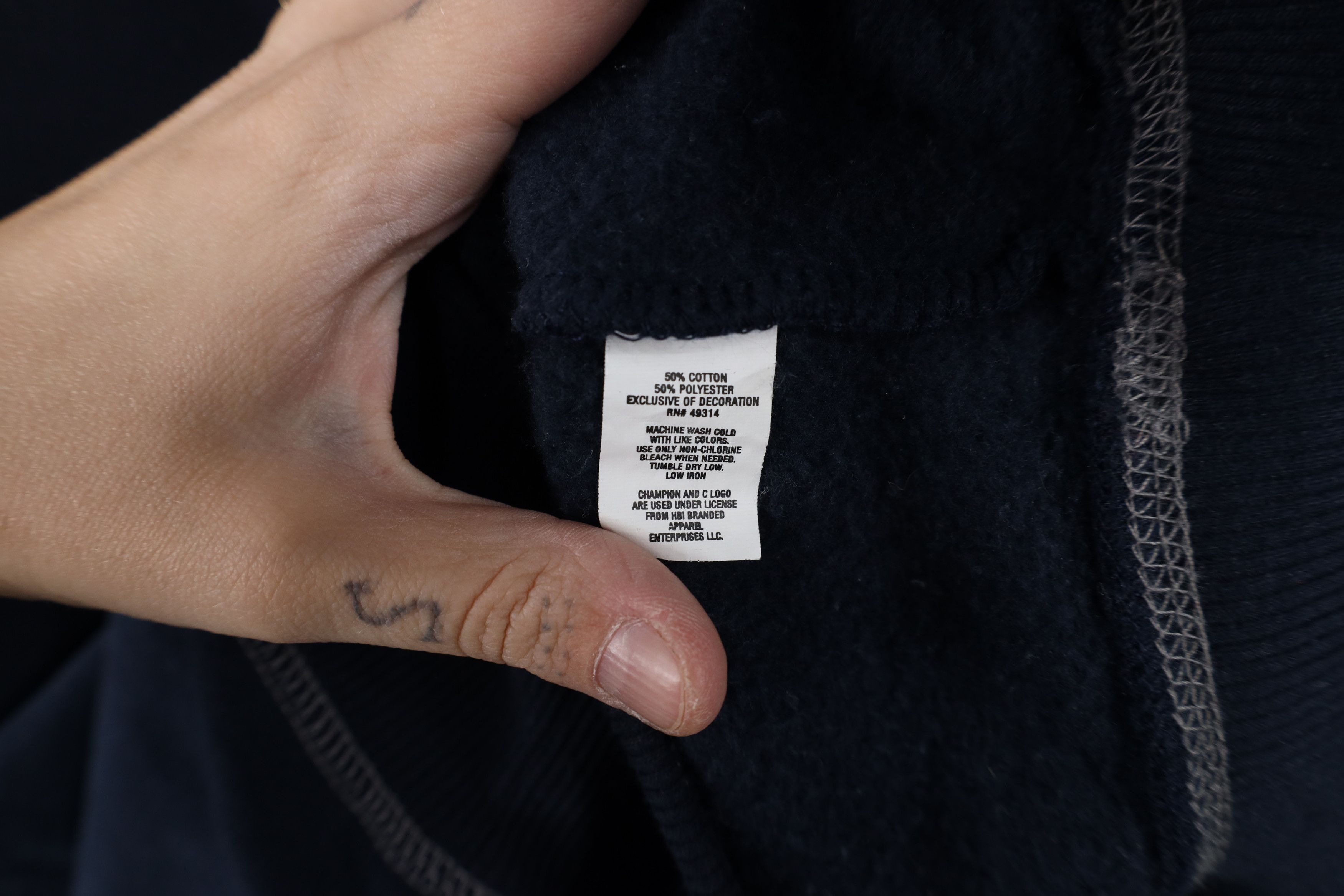 Champion Vintage 90s Champion of Toledo Crewneck Sweatshirt Size US XXL / EU 58 / 5 - 8 Thumbnail