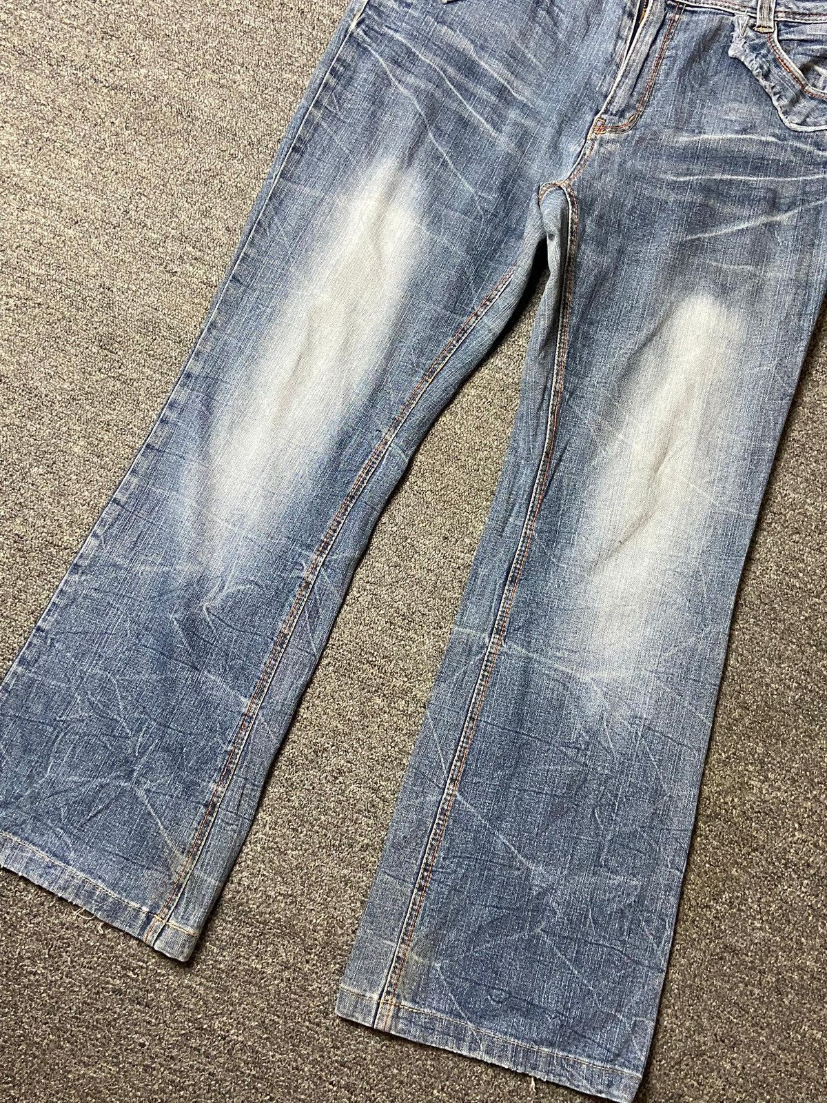 Japanese Brand Vintage Copper Smith Light Wash Denim Jeans (143) Size US 35 - 8 Thumbnail