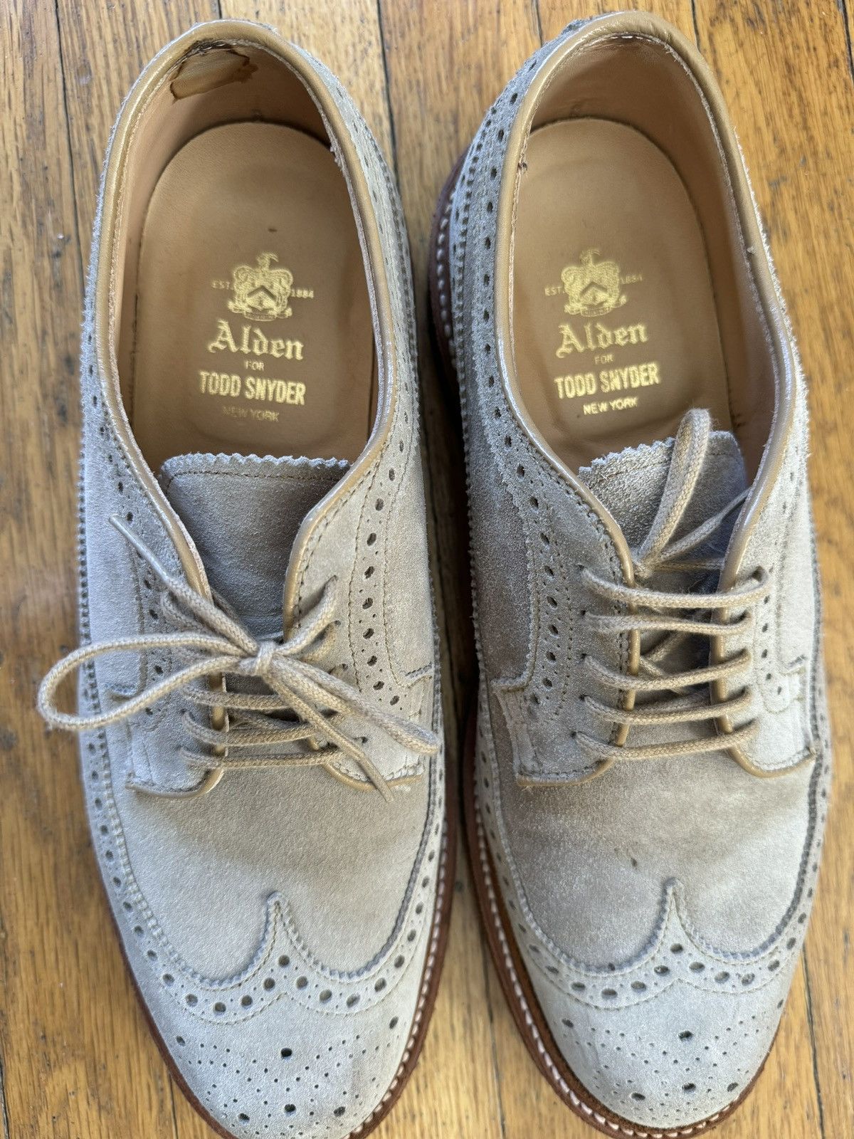 Alden × Todd Snyder Alden for Todd Snyder Suede Bluchers in “Milkshake” Size 8D Size US 8 / EU 41 - 9 Thumbnail