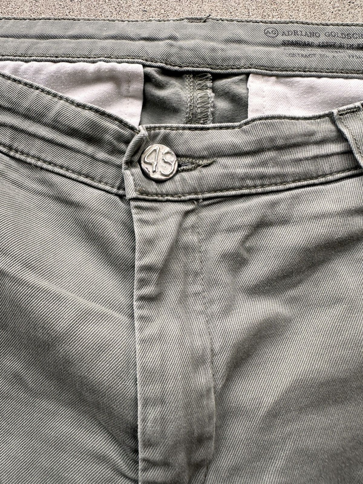 AG Adriano Goldschmied Adriano Goldschmied Shorts Olive Cutoff Causal AG Jeans Size US 33 - 3 Thumbnail