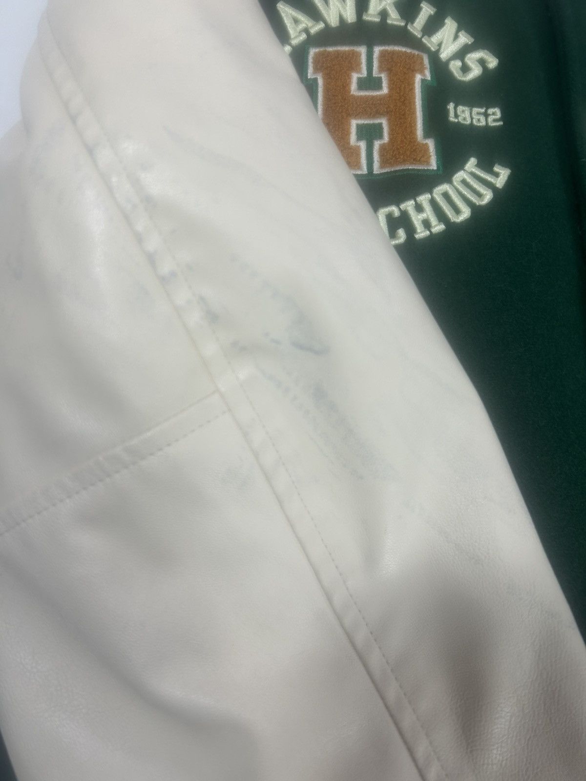 H&M H&M Stranger Things Hawkins High School Tigers jacket Size US M / EU 48-50 / 2 - 6 Thumbnail