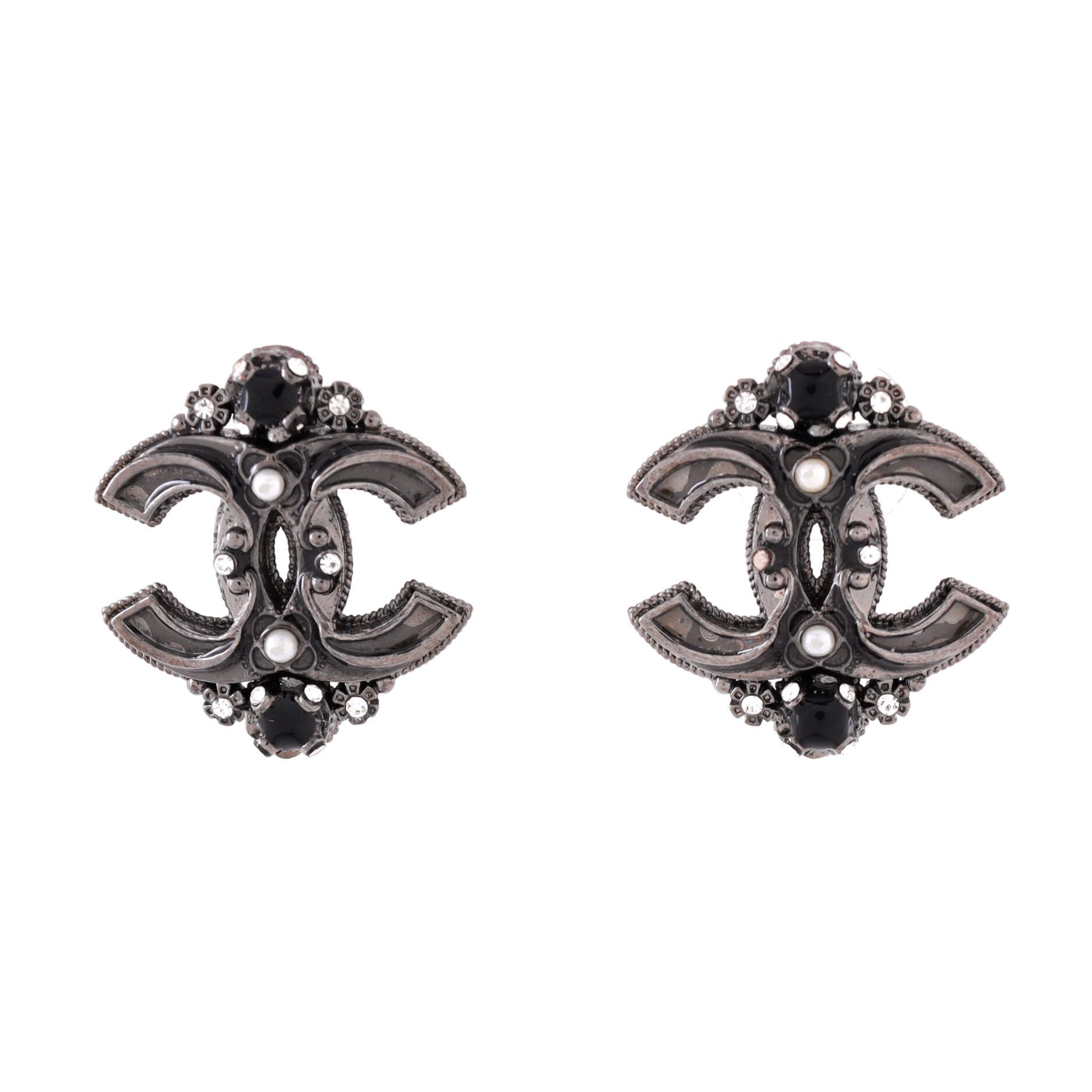 Chanel CC Stud Earrings Size ONE SIZE - 1 Thumbnail