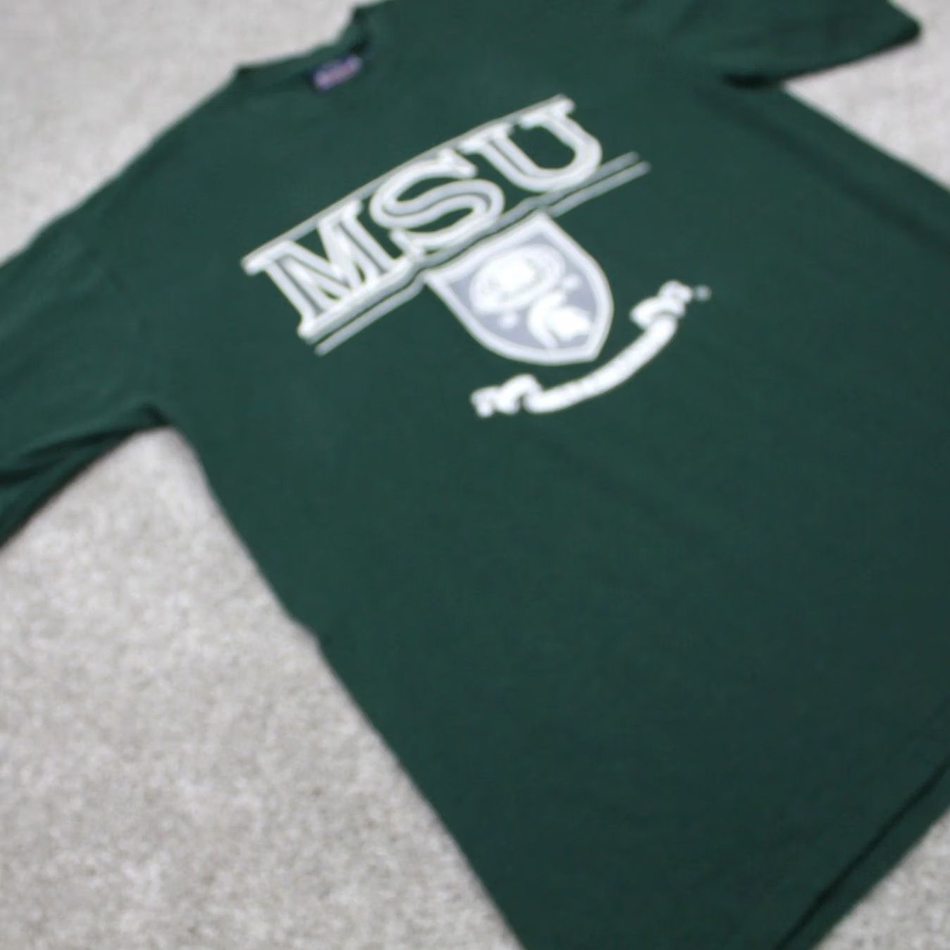 Jansport VINTAGE Jansport Michigan State Alumni Shirt Mens Large Green S/S Crew Neck 90s College Graphic Print Single Stitch Sportsman Mens Size US L / EU 52-54 / 3 - 6 Thumbnail
