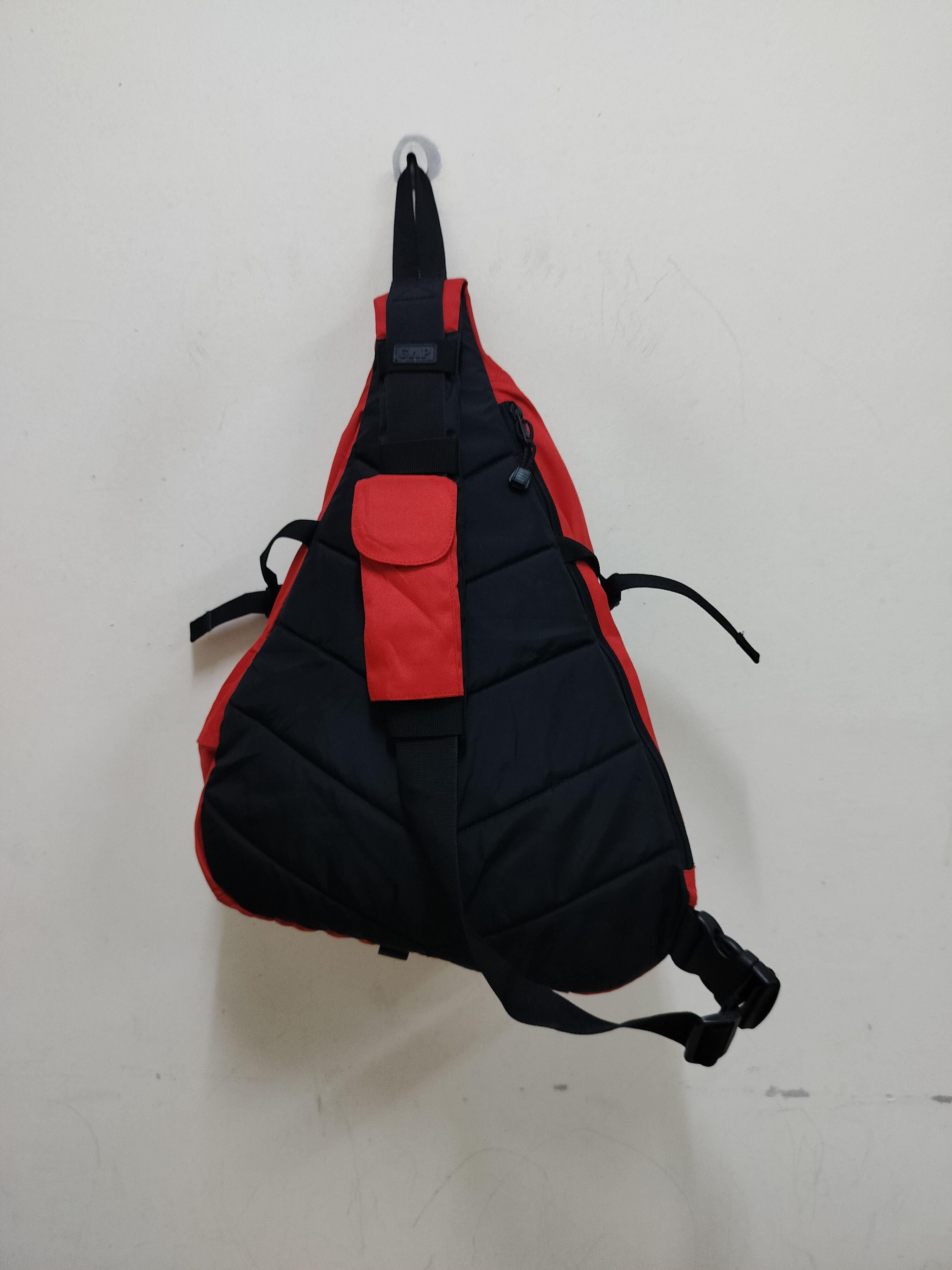 Gap Vintage 90s 2000s GAP Gorpcore crossbody backpack Size ONE SIZE - 12 Thumbnail