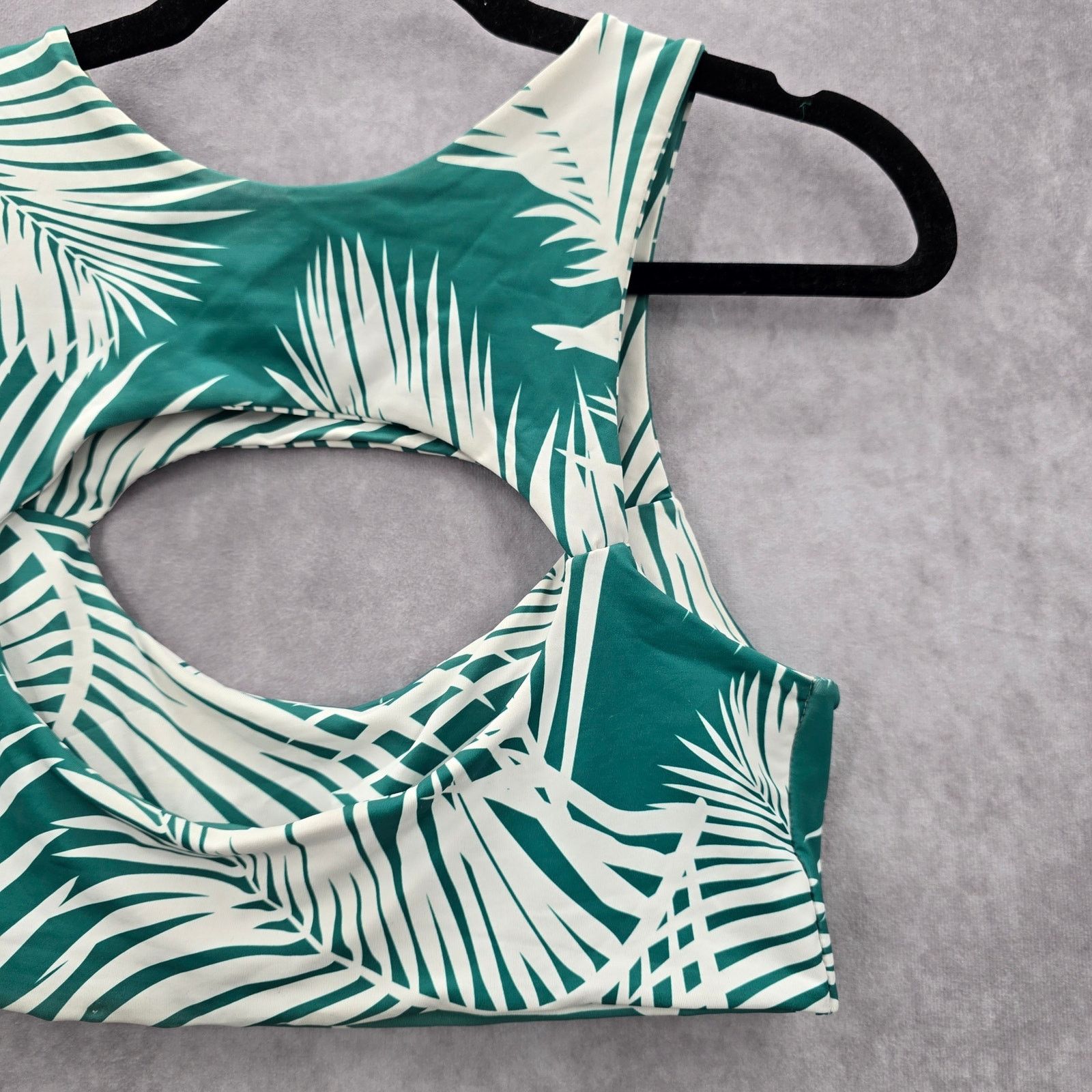 Other Green White Tropical Leaf Cutout Bikini Top Swimwear Medium Size ONE SIZE - 8 Thumbnail