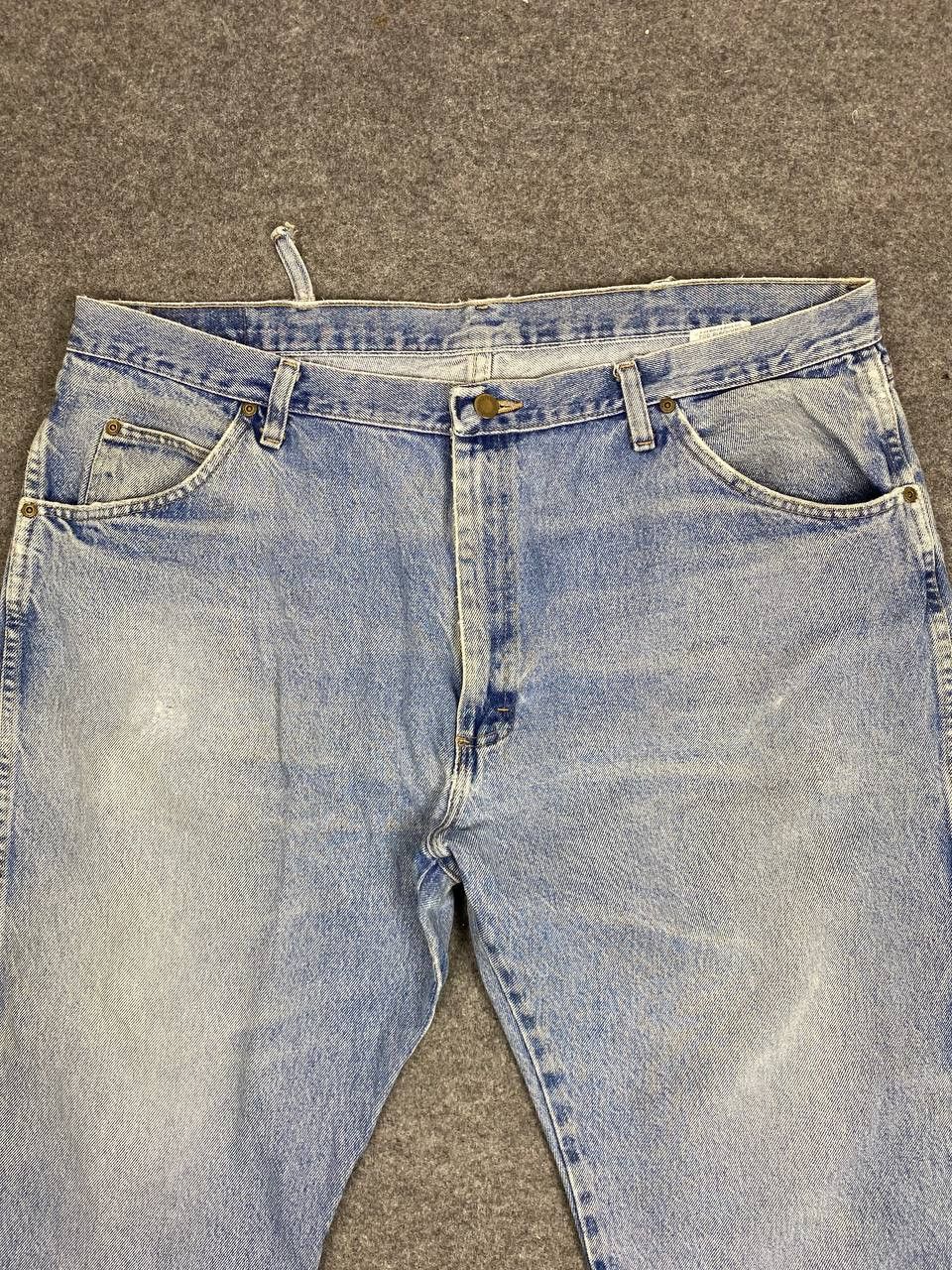 Wrangler vintage wrangler regular fit distressed denim Size US 42 / EU 58 - 10 Thumbnail