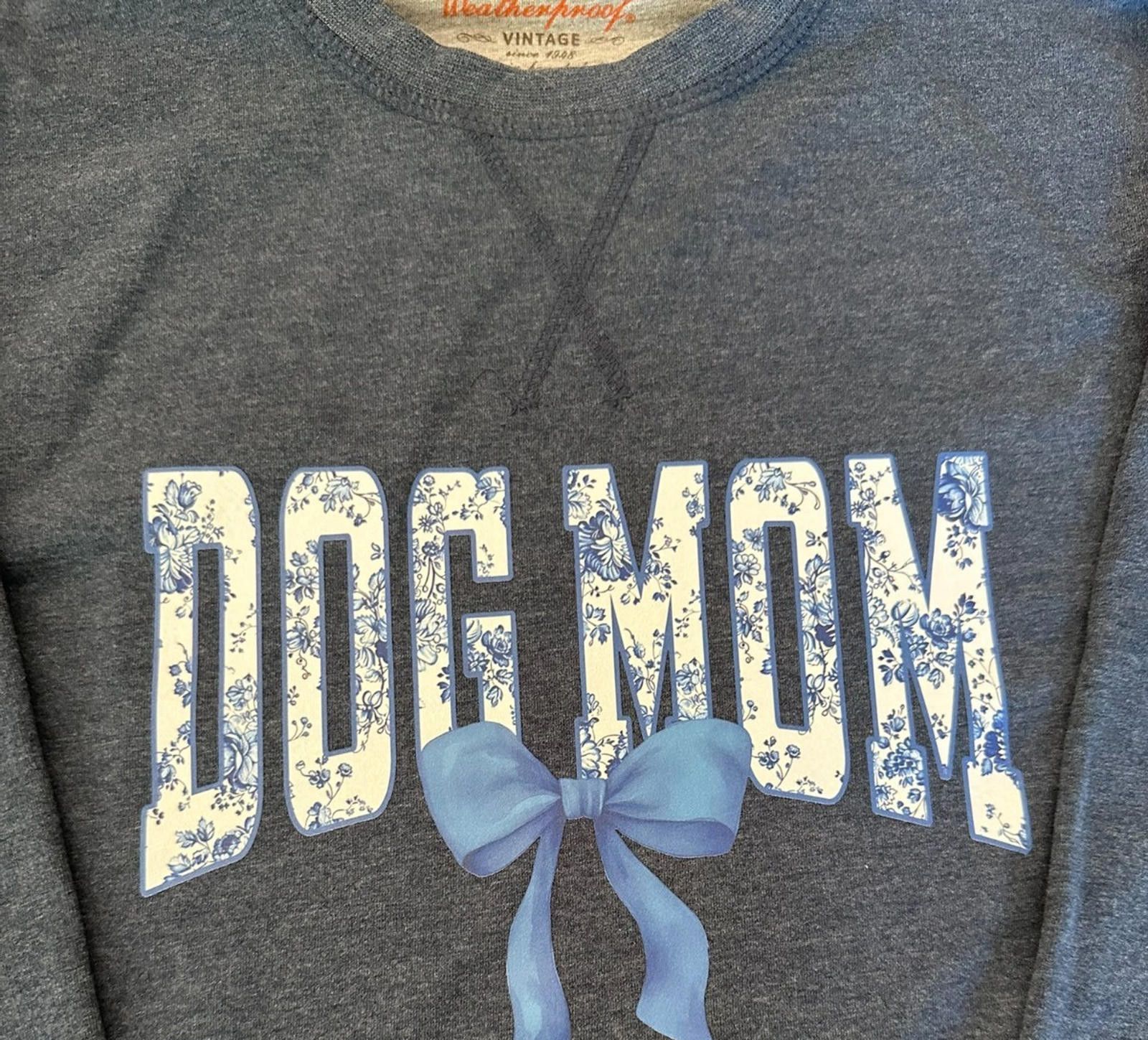 The Unbranded Brand Dog Mom Cozy Long Sleeve-M Size M / US 6-8 / IT 42-44 - 2 Thumbnail