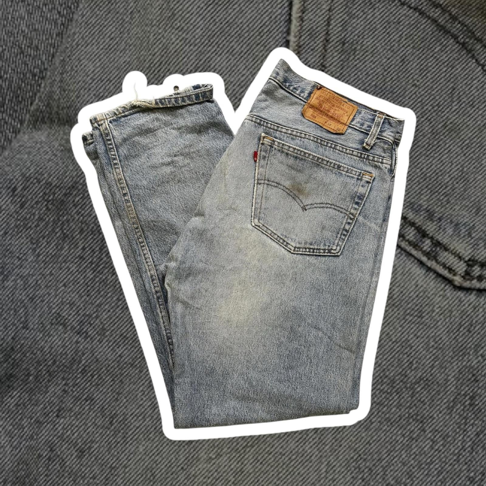 Levi's Vintage Levi's 501 Blue Denim Jeans - W38 L32 Size US 38 / EU 54 - 1 Thumbnail