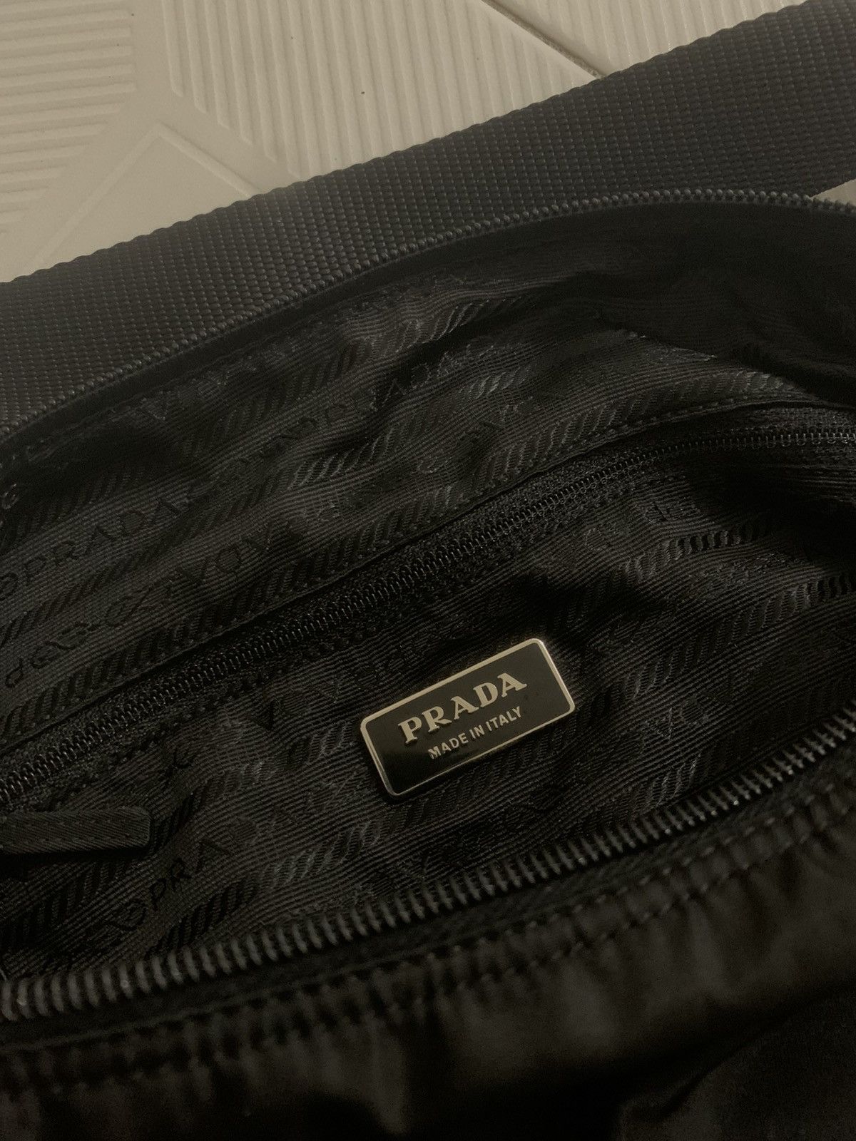 Prada Vintage Prada Nylon Shoulder Bag Size ONE SIZE - 4 Thumbnail