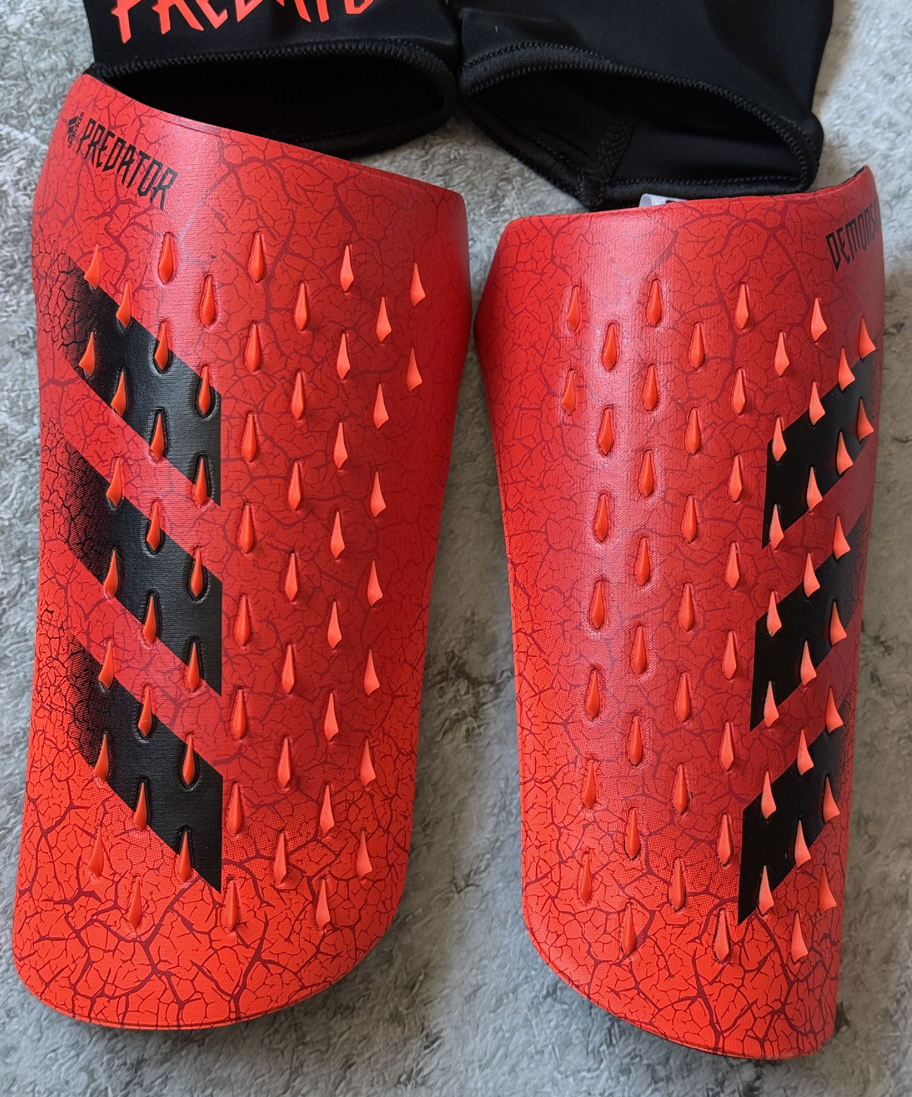 Adidas ADIDAS PREDATOR SG COMPETITION SHIN GUARDS GR1525 SIZE M Size ONE SIZE - 6 Thumbnail