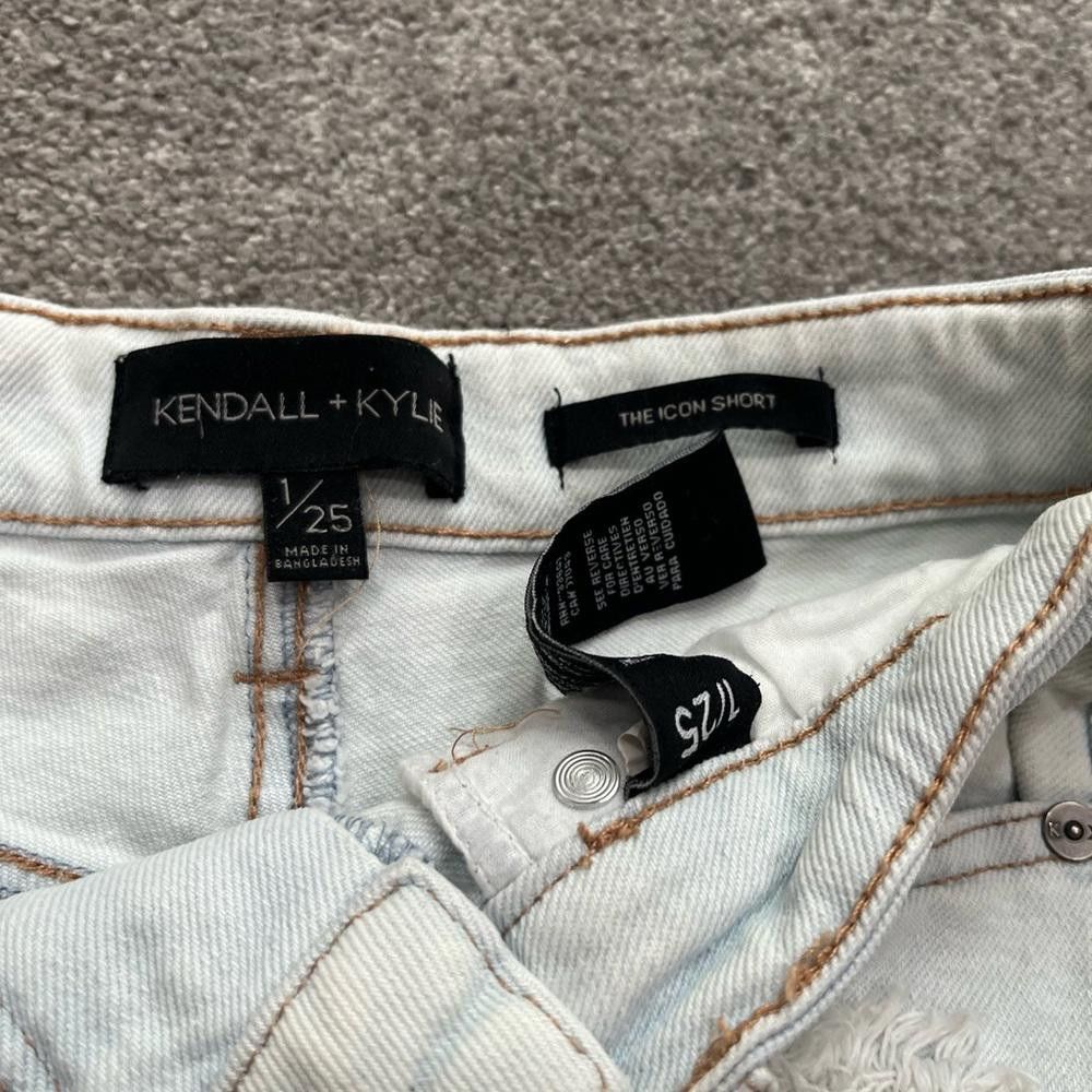 Kendall And Kylie Kendall & Kyle the icon short acid wash Size 25" / US 0 / IT 36 - 5 Thumbnail