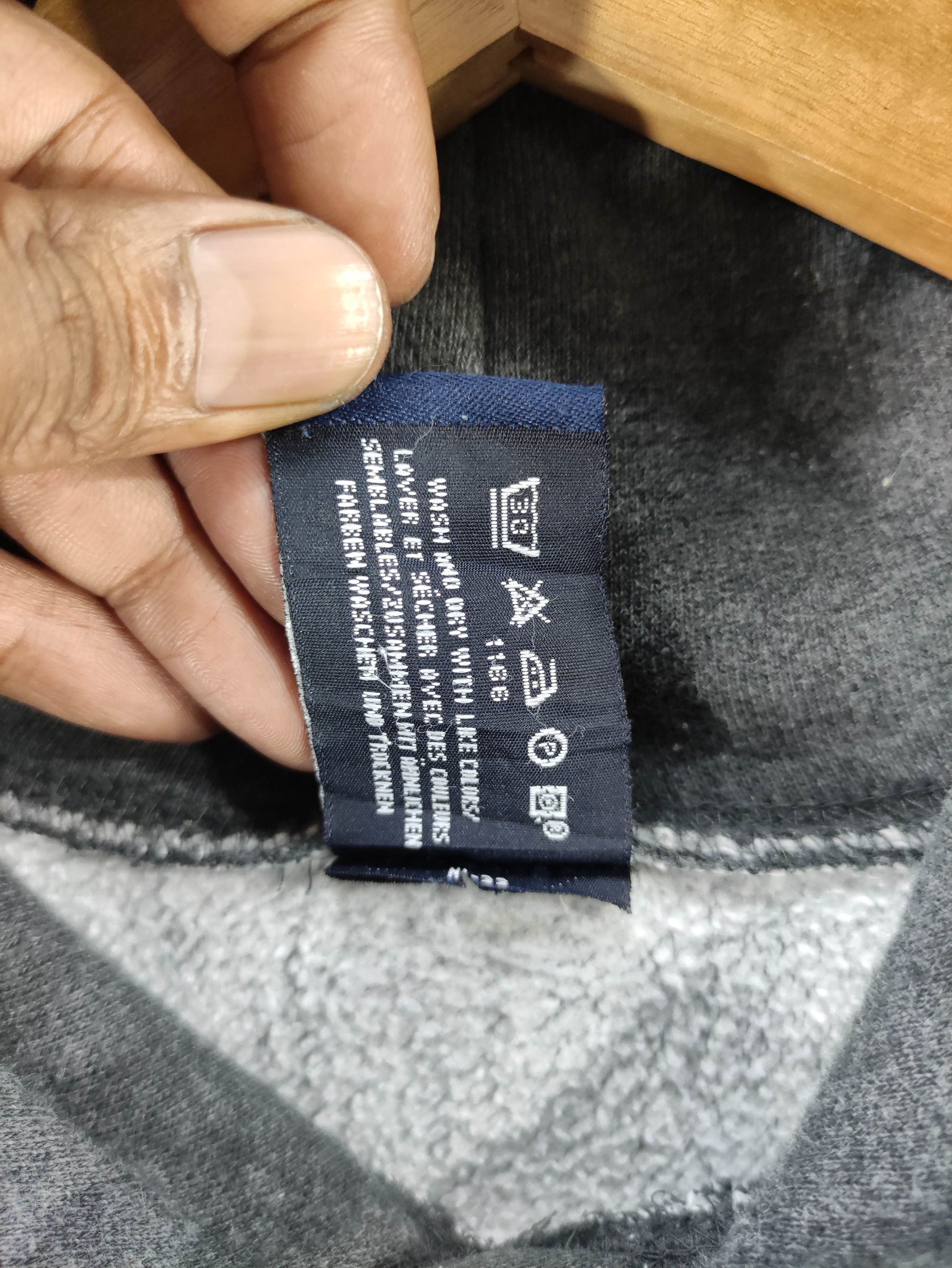 Gap Vintage Gap Pull Over Hoodie Sweatshirt Plain Size US XL / EU 56 / 4 - 6 Thumbnail