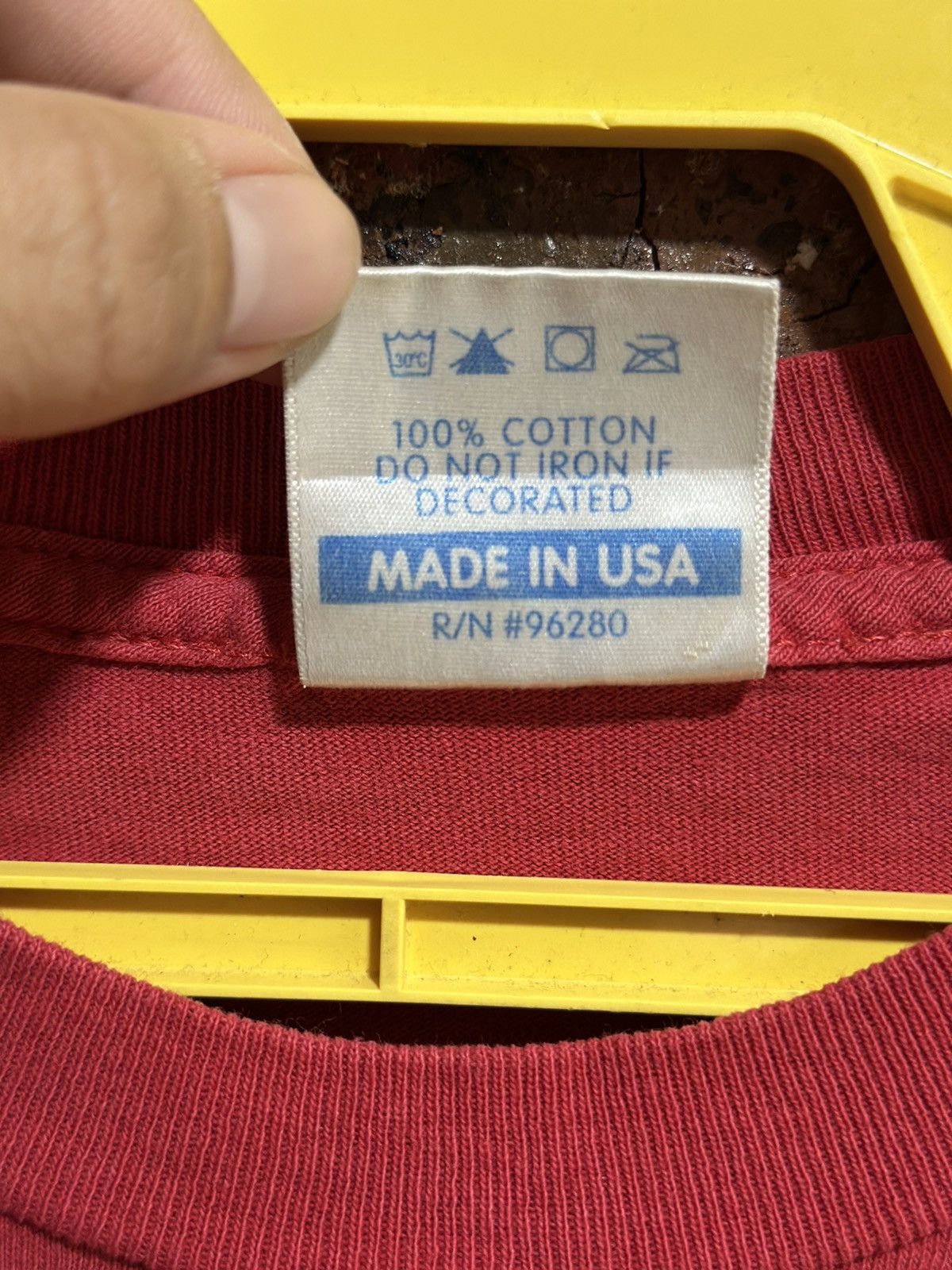 Vintage × X-LARGE Vintage X-Large Spray Paint Faded Tee Size US M / EU 48-50 / 2 - 6 Thumbnail