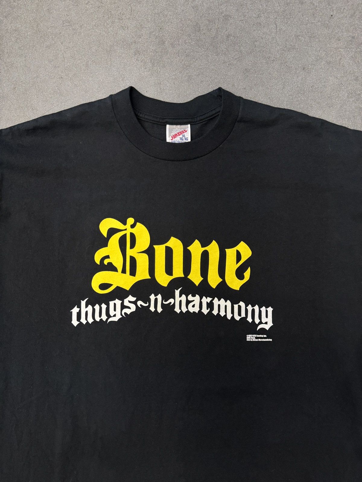 Other 1997 Vintage Bone Thugs-N-Harmony Art Of War Tee Size US XL / EU 56 / 4 - 3 Thumbnail