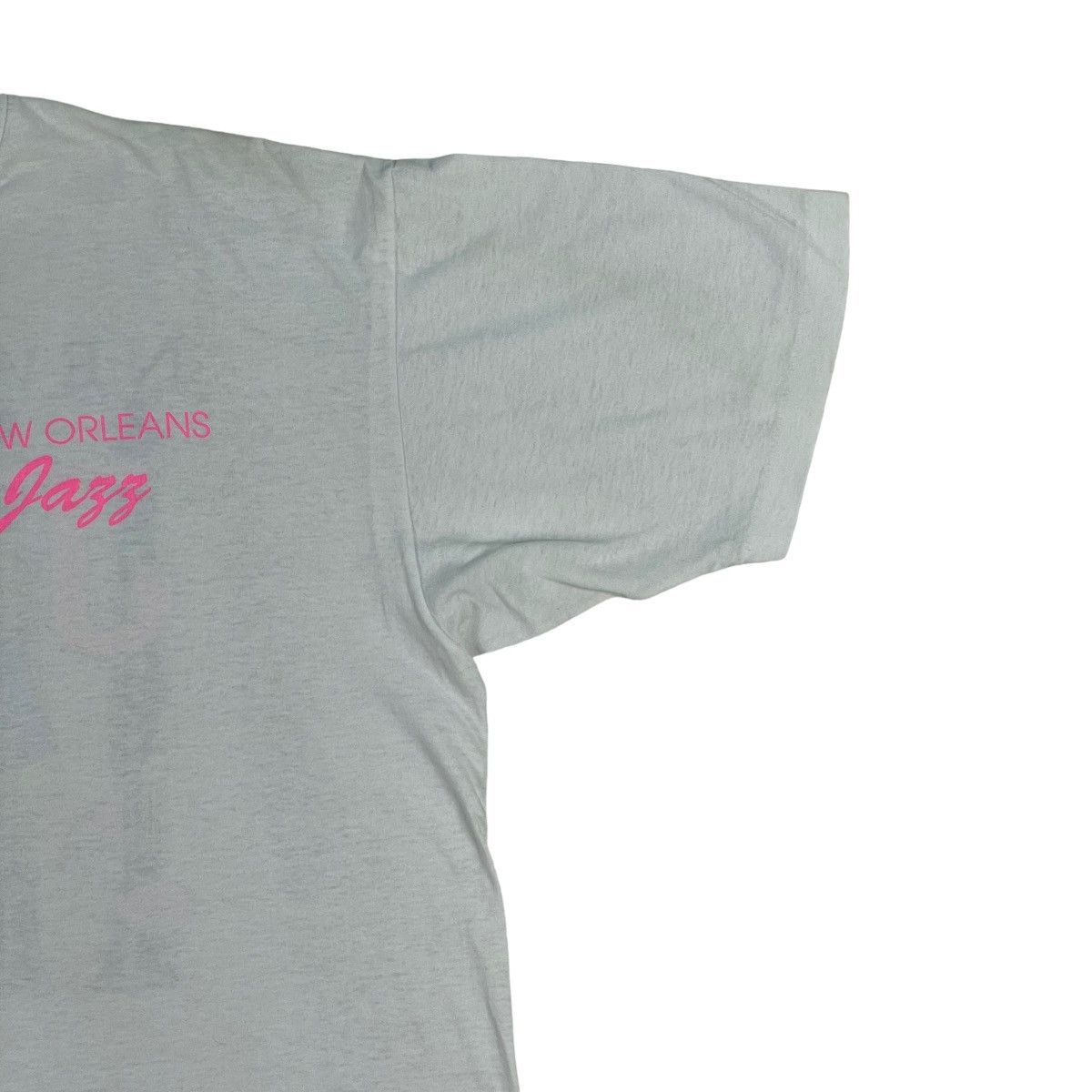 Hanes 🔥LAST PRICE🔥 Vintage New Orleans Jazz Saxophones Tee Size US XL / EU 56 / 4 - 4 Thumbnail