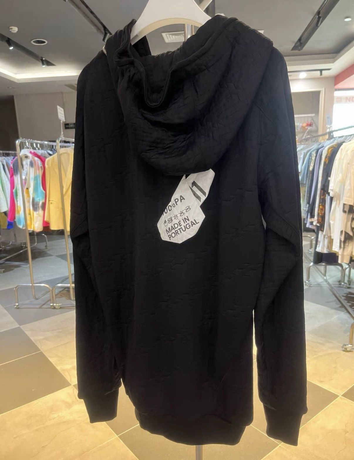 11 By Boris Bidjan Saberi 11 BY BORIS BIDJAN SABERI Black Hooded Sweatshirt Size US XS / EU 42 / 0 - 2 Thumbnail