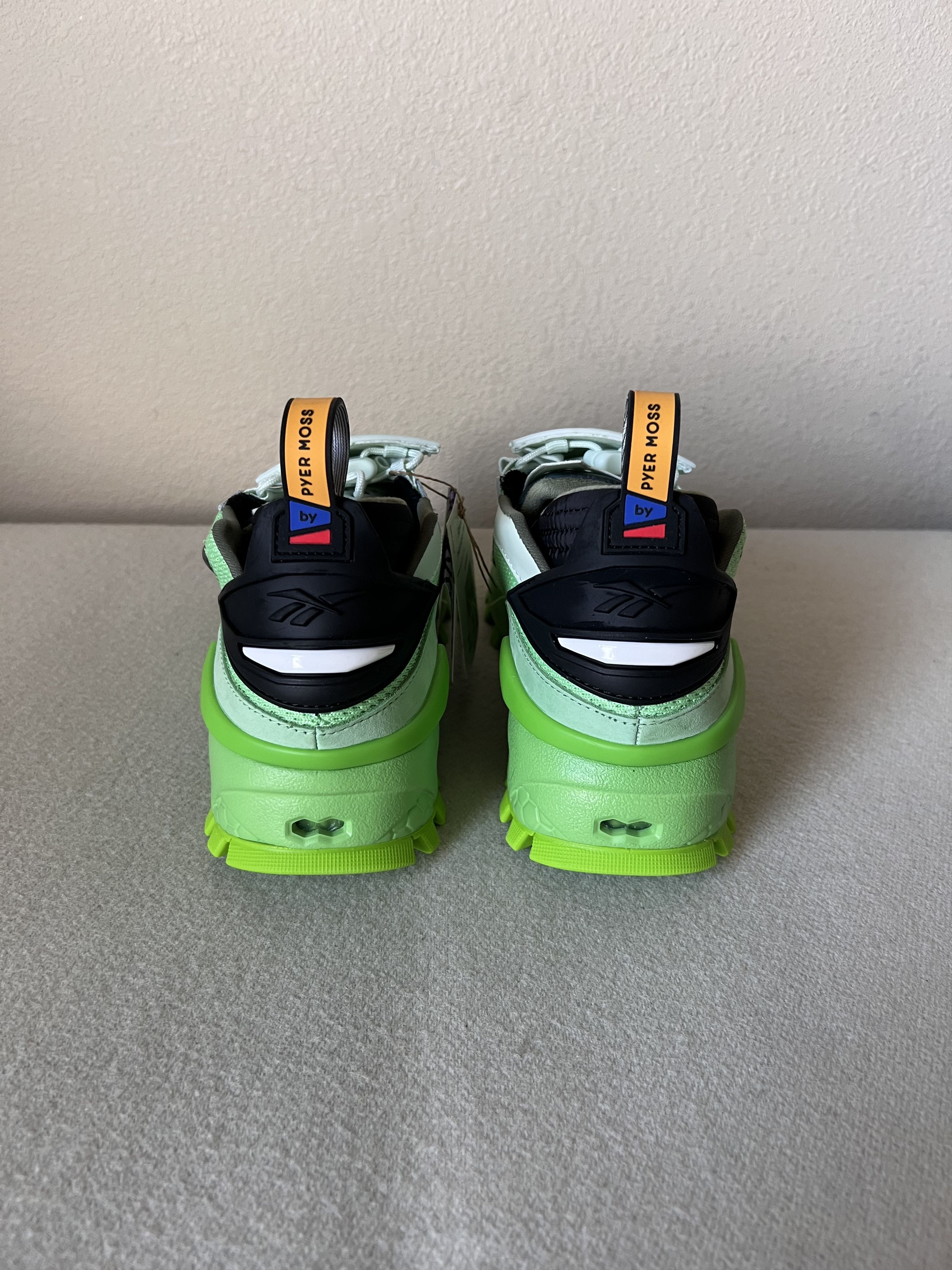 Pyer Moss × Reebok Pyer Moss Reebok Experiment 4 Trail Fury in Celadon Green Size US 7 / IT 37 - 5 Thumbnail