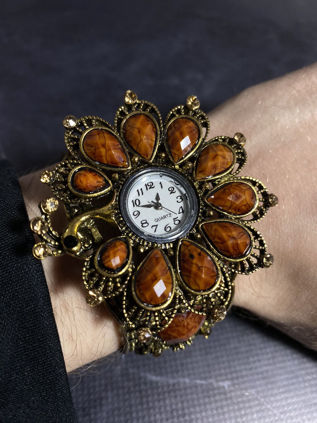 Japanese Brand Vintage Statement Bracelet Watch - Unique Jewelry Piece Size ONE SIZE - 3 Thumbnail