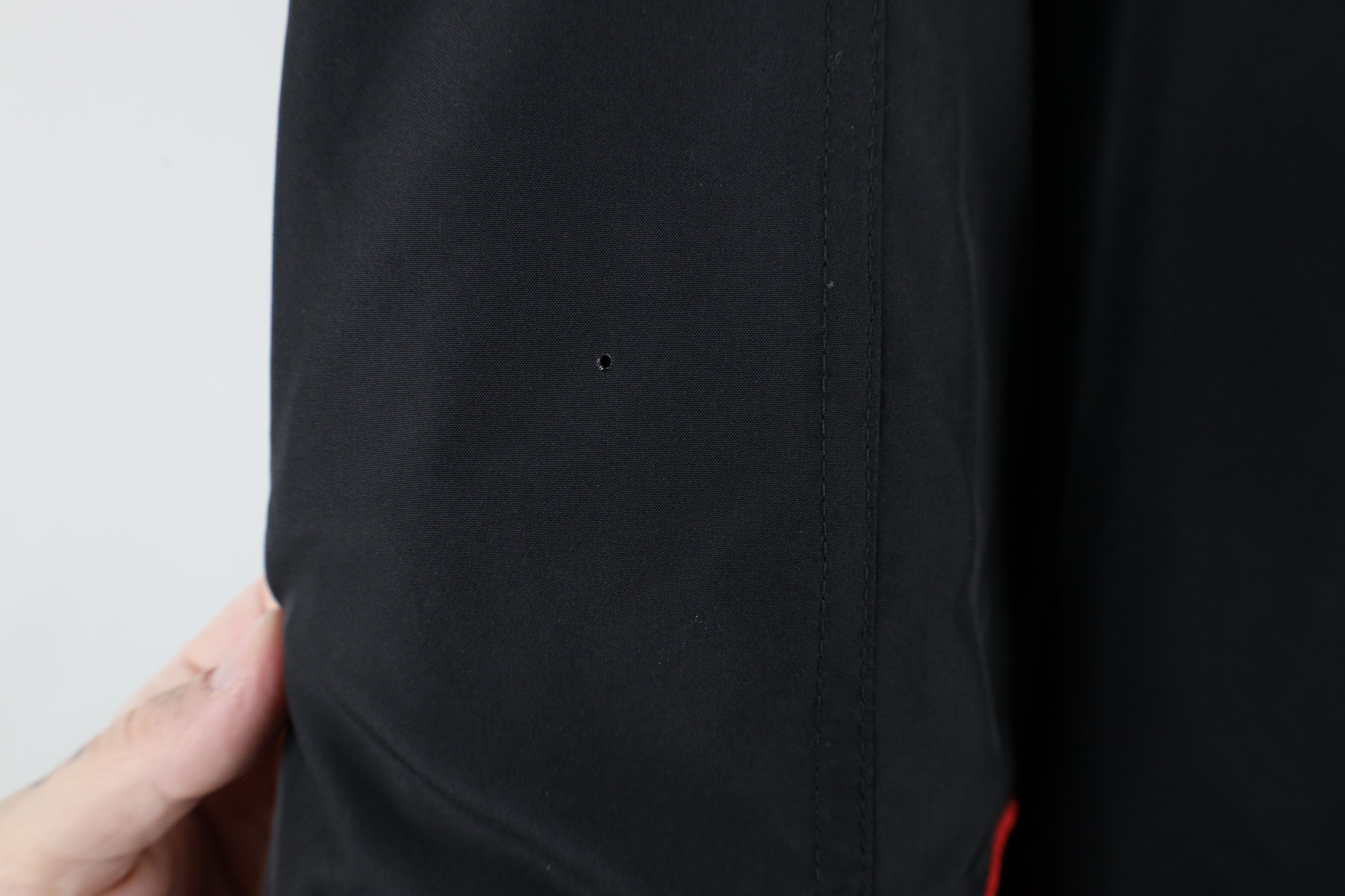 Vintage Vintage CCM Detroit Red Wings Hockey Full Zip Jacket Black Size US XL / EU 56 / 4 - 8 Thumbnail