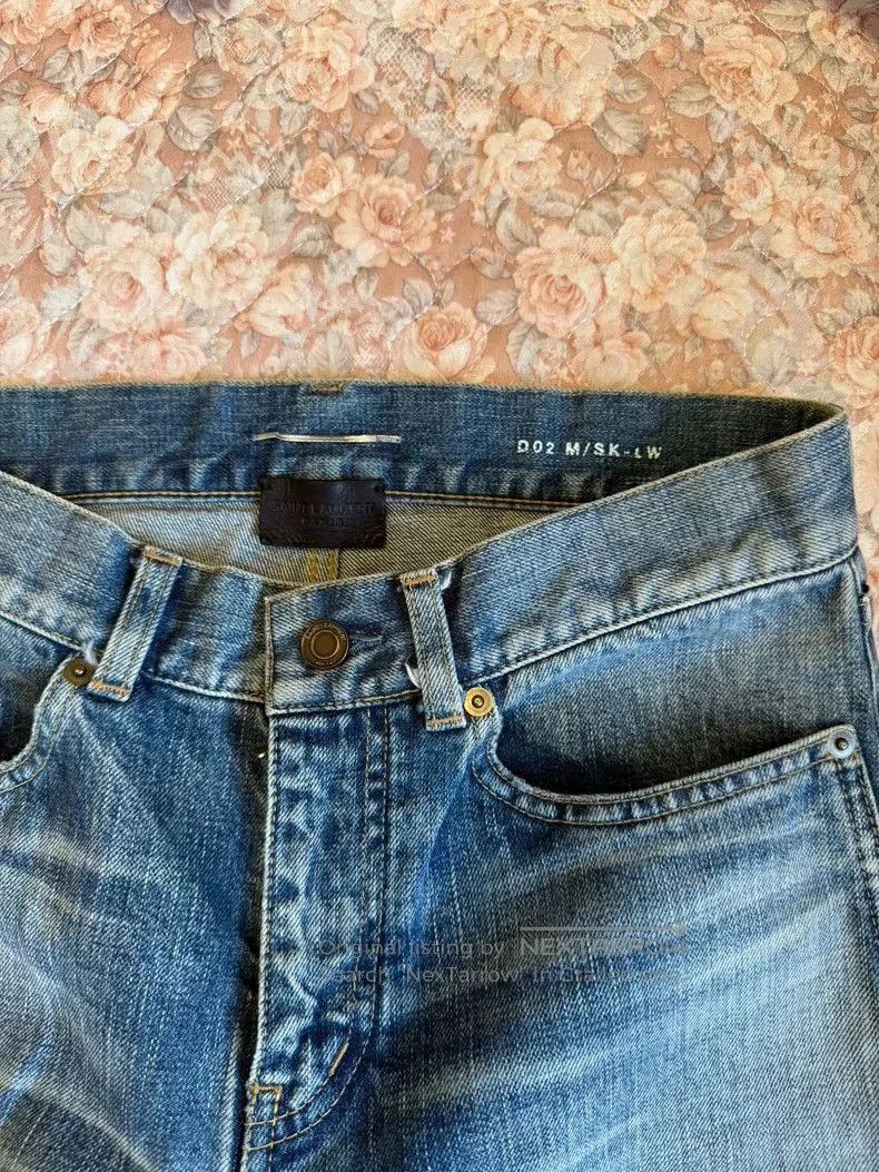 Saint Laurent Paris YSL Saint Laurent Blue Distressed Jeans. Size US 29 - 4 Thumbnail