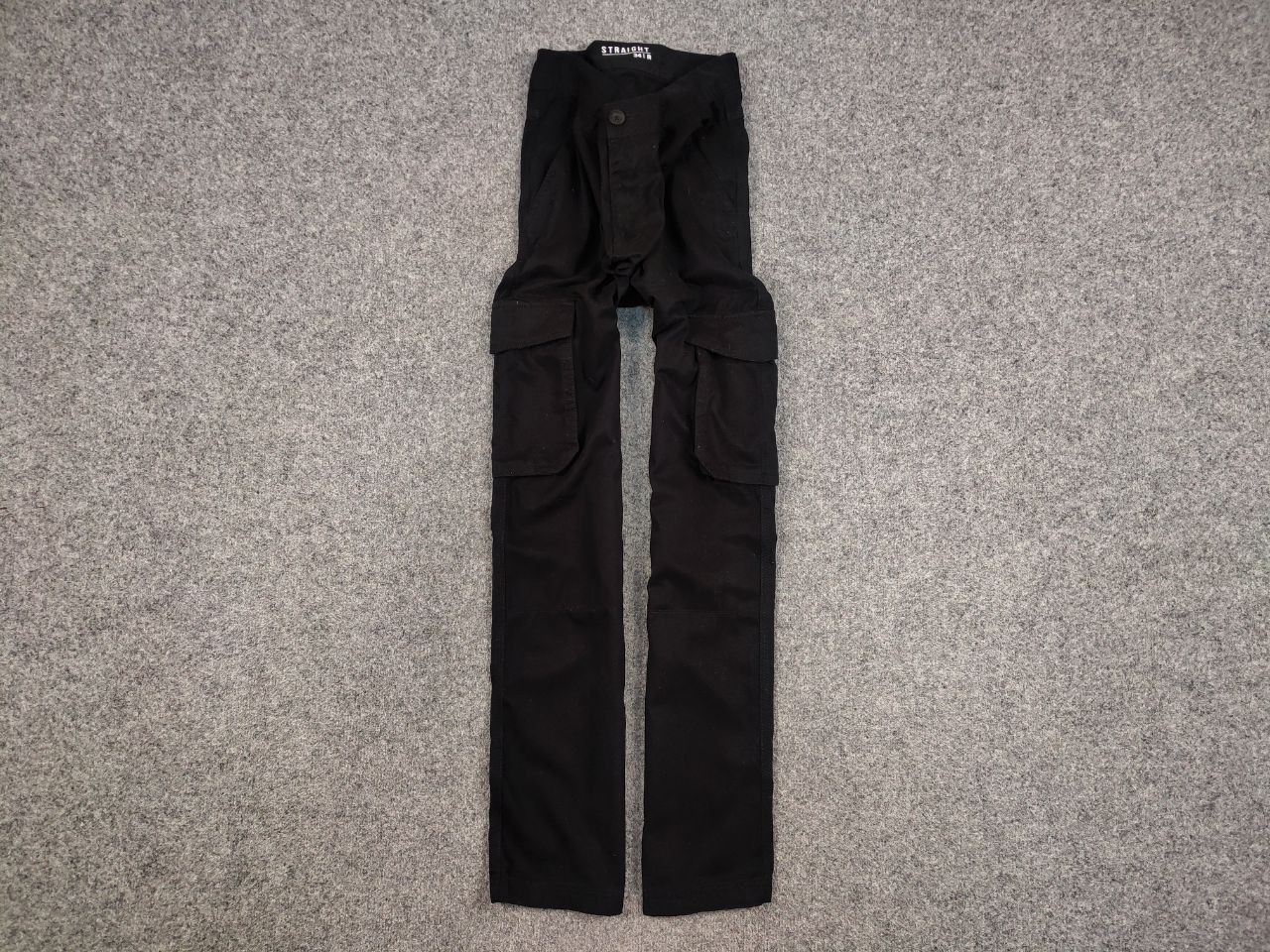 Japanese Brand Vintage Japan style Black Cargo Straight Fit Pants Y2K Size US 34 / EU 50 - 1 Thumbnail