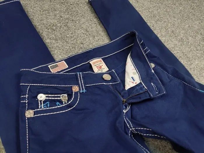 True Religion True Religion Geno Denim Slim Jeans Made in USA Y2K Style Size 28" / US 6 / IT 42 - 12 Thumbnail